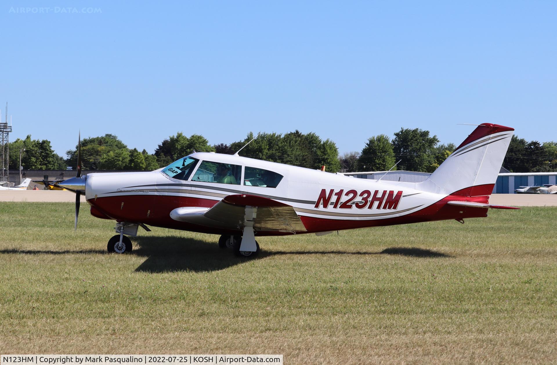 N123HM, 1961 Piper PA-24-250 Comanche C/N 24-2912, Piper PA-24-250