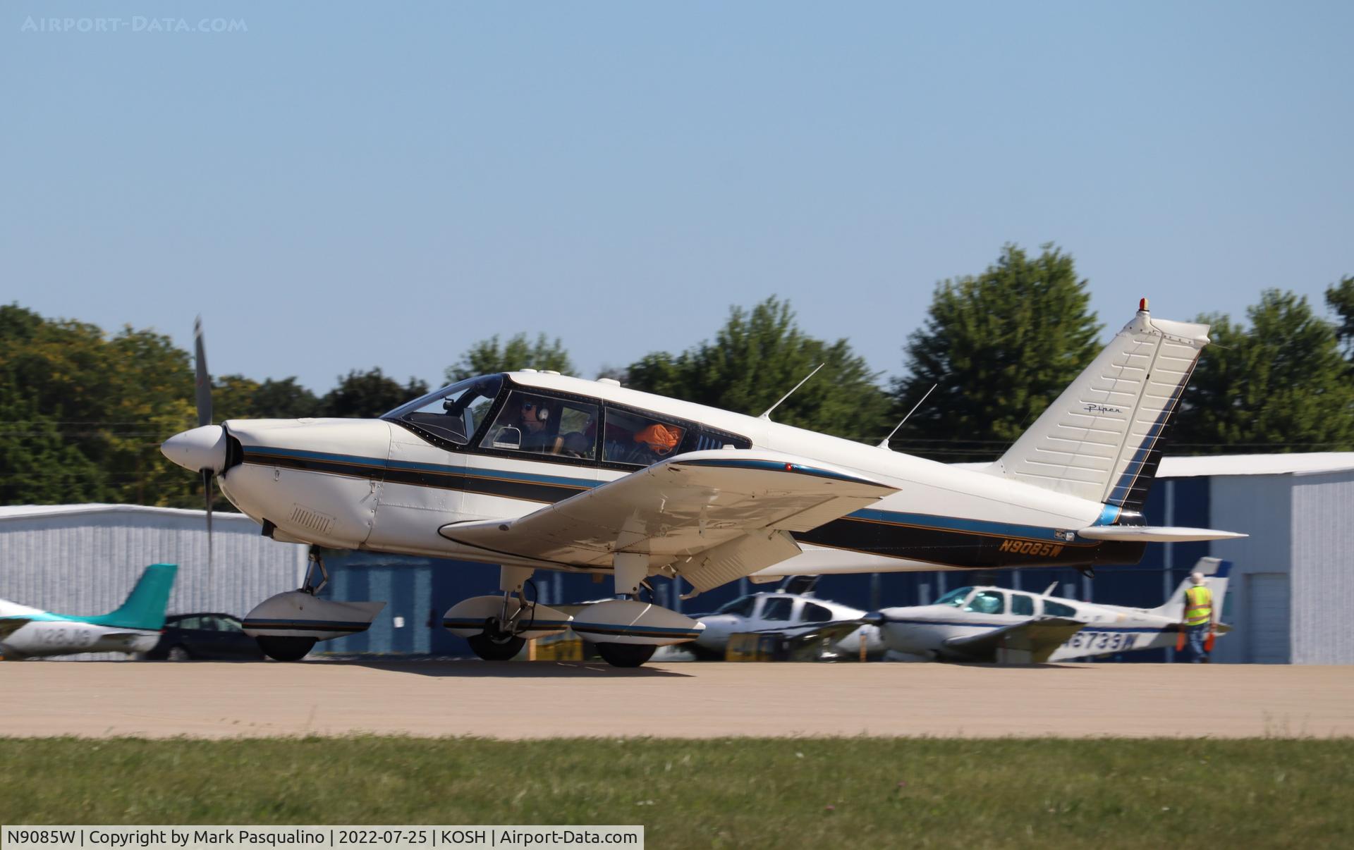 N9085W, 1965 Piper PA-28-235 C/N 28-10689, Piper PA-28-235