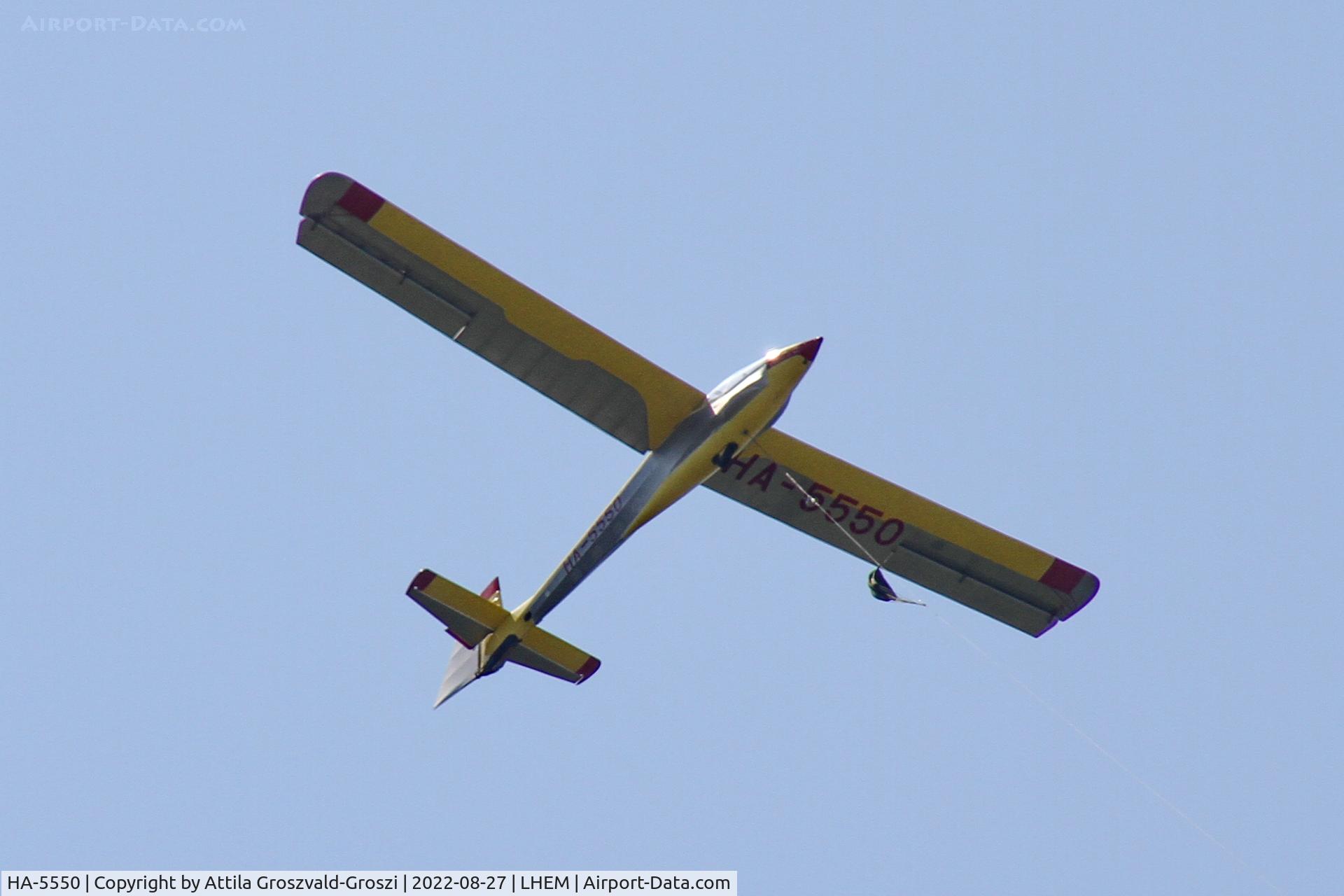 HA-5550, 1989 Rubik R-26SU Góbé '82 C/N AA800068, LHEM - id.Rubik Ernö Airport, Esztergom