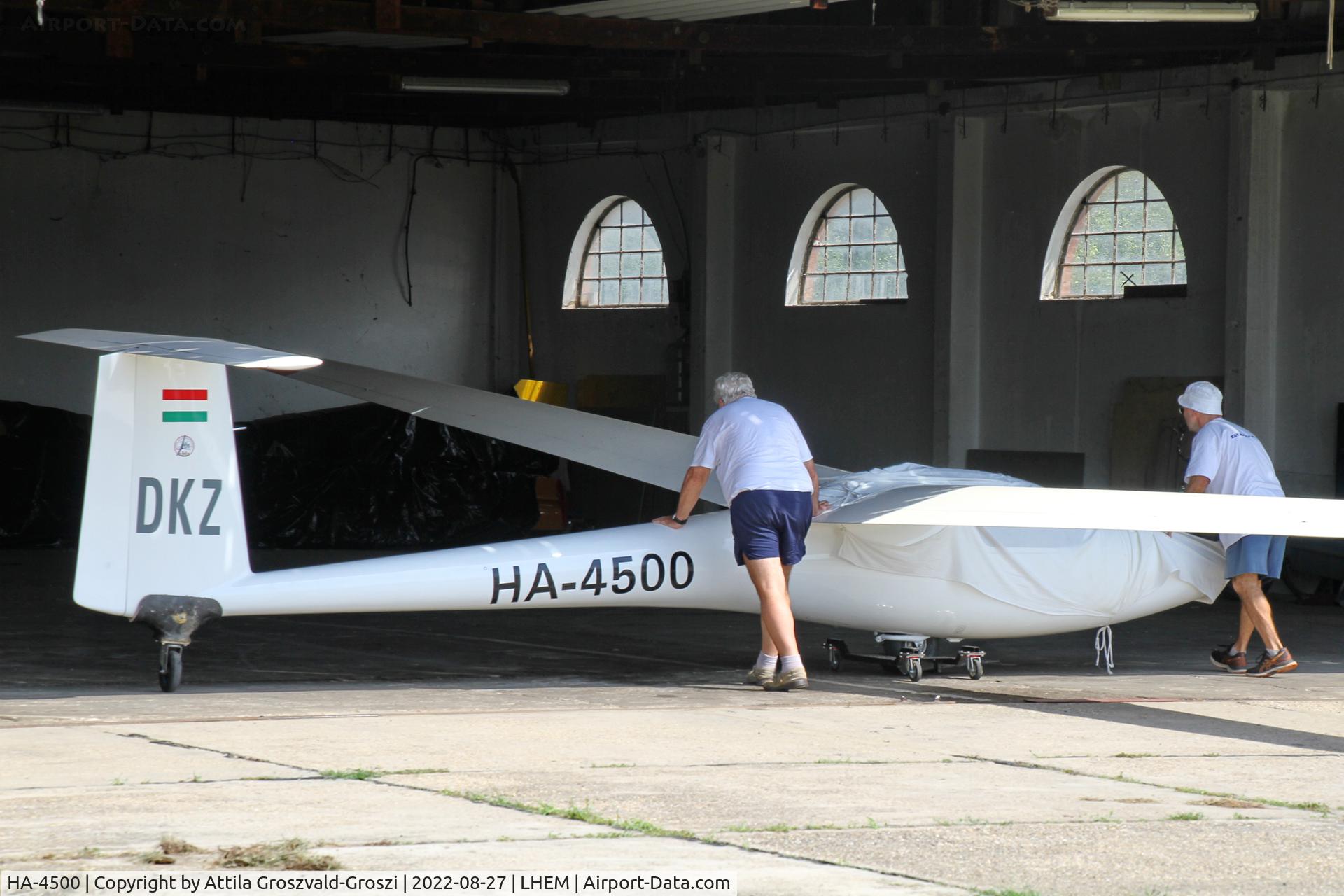 HA-4500, 1975 Glasflugel H-205 Club Libelle C/N 111, LHEM - id.Rubik Ernö Airport, Esztergom