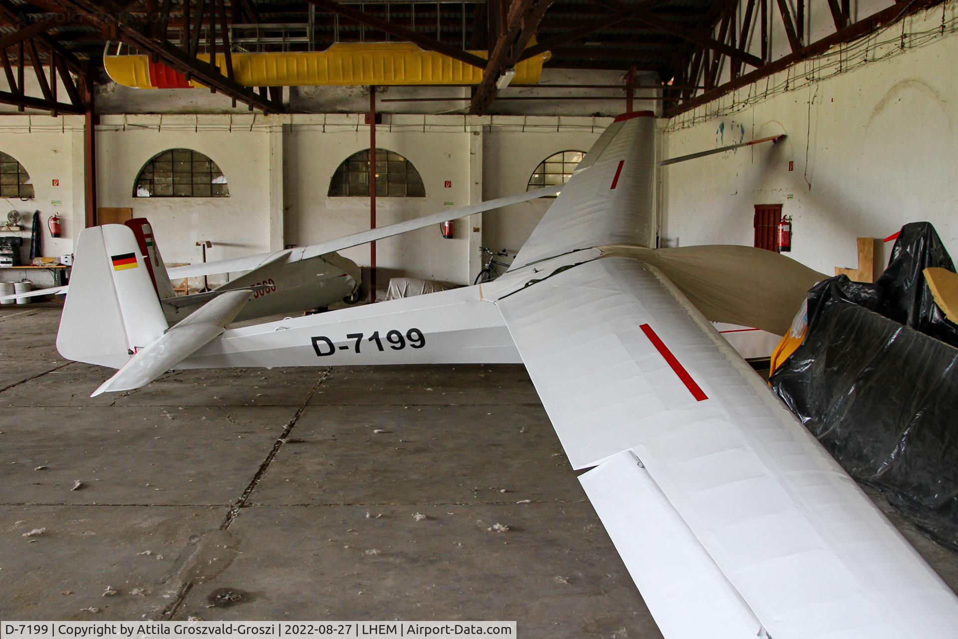 D-7199, 1960 Schleicher Ka-7 Rhonadler C/N 690, LHEM - id.Rubik Ernö Airport, Esztergom