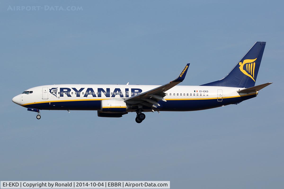 EI-EKD, 2010 Boeing 737-8AS C/N 35024, at bru