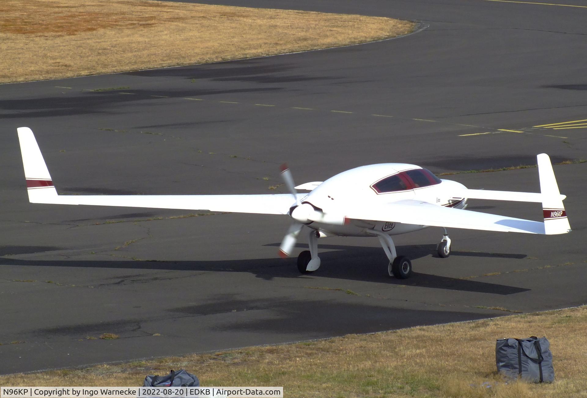 N96KP, 1996 Velocity Velocity  RG 173 C/N DMO325, Velocity SE RG 173 at Bonn-Hangelar airfield during the Grumman Fly-in 2022