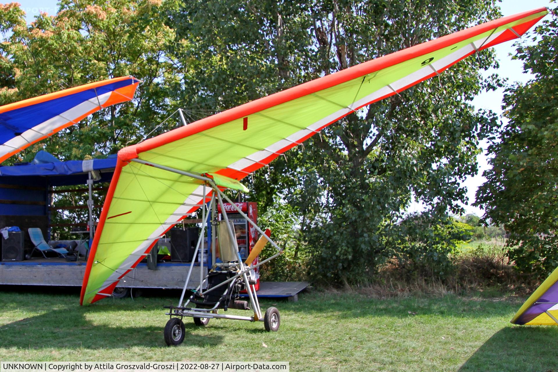 UNKNOWN, 1997 Halley Apollo CXMD-T/Tandem C/N 04119/041197, Dunabogdány - AeroGlobus Airfield, Hungary