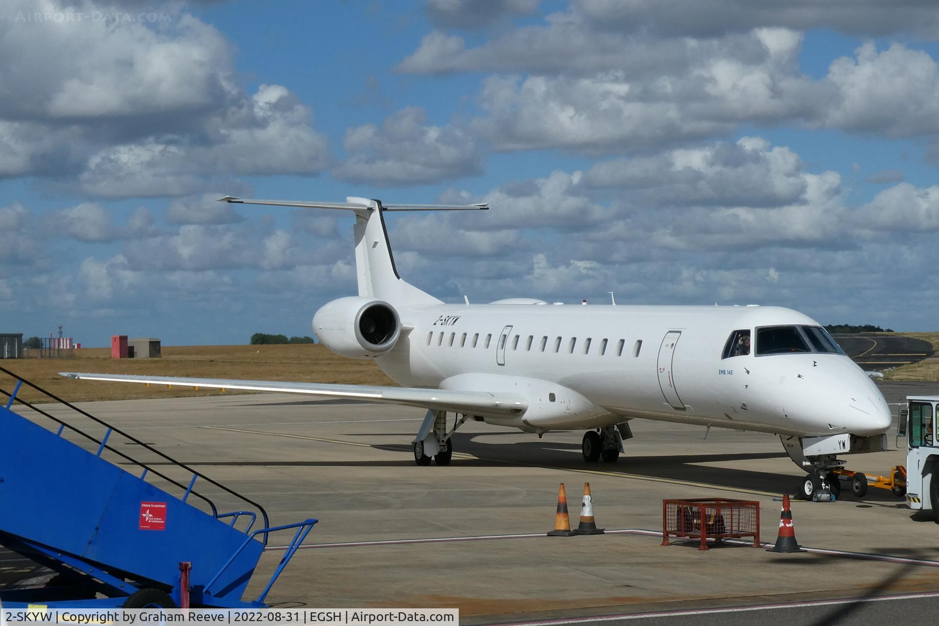 2-SKYW, 1997 Embraer EMB-145EU (ERJ-145EU) C/N 145012, Just landed at Norwich.