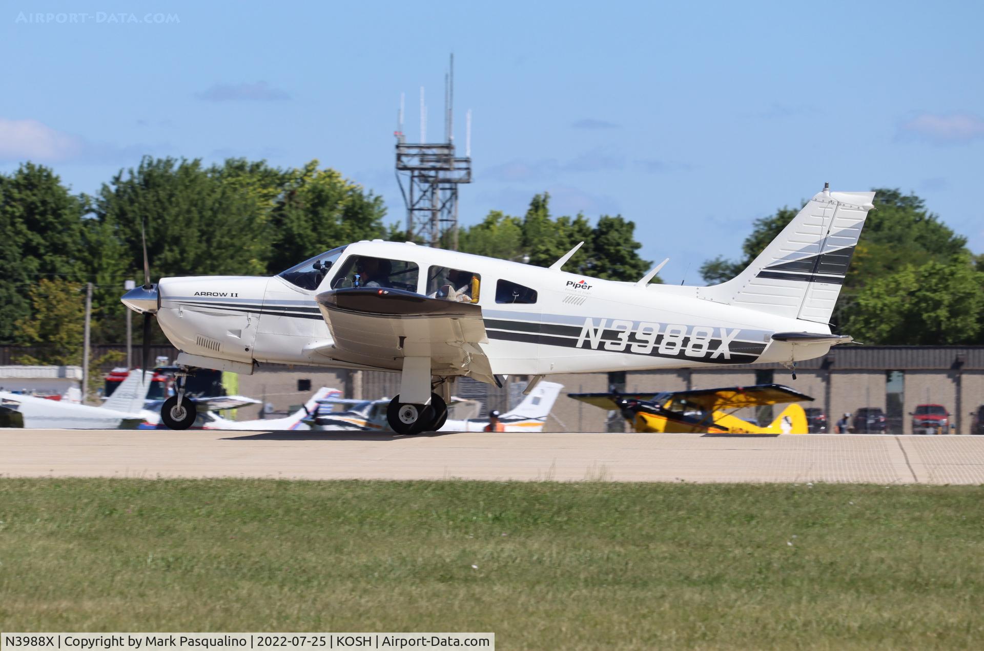 N3988X, 1975 Piper PA-28R-200 C/N 28R-7635002, Piper PA-28R-200