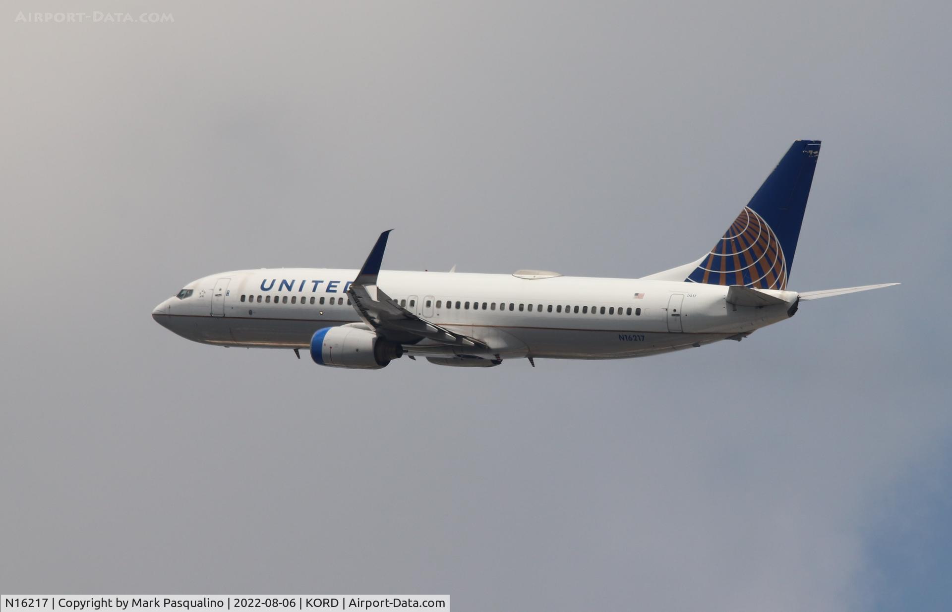 N16217, 1998 Boeing 737-824 C/N 28777, Boeing 747-824