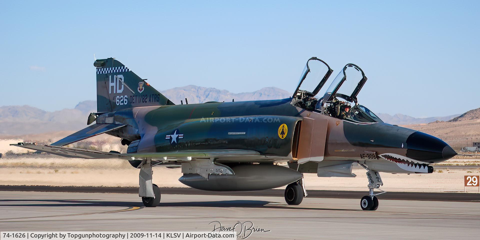 74-1626, McDonnell Douglas QF-4E Phantom II C/N 4856, Phantom Demo taxiing back to the hot ramp