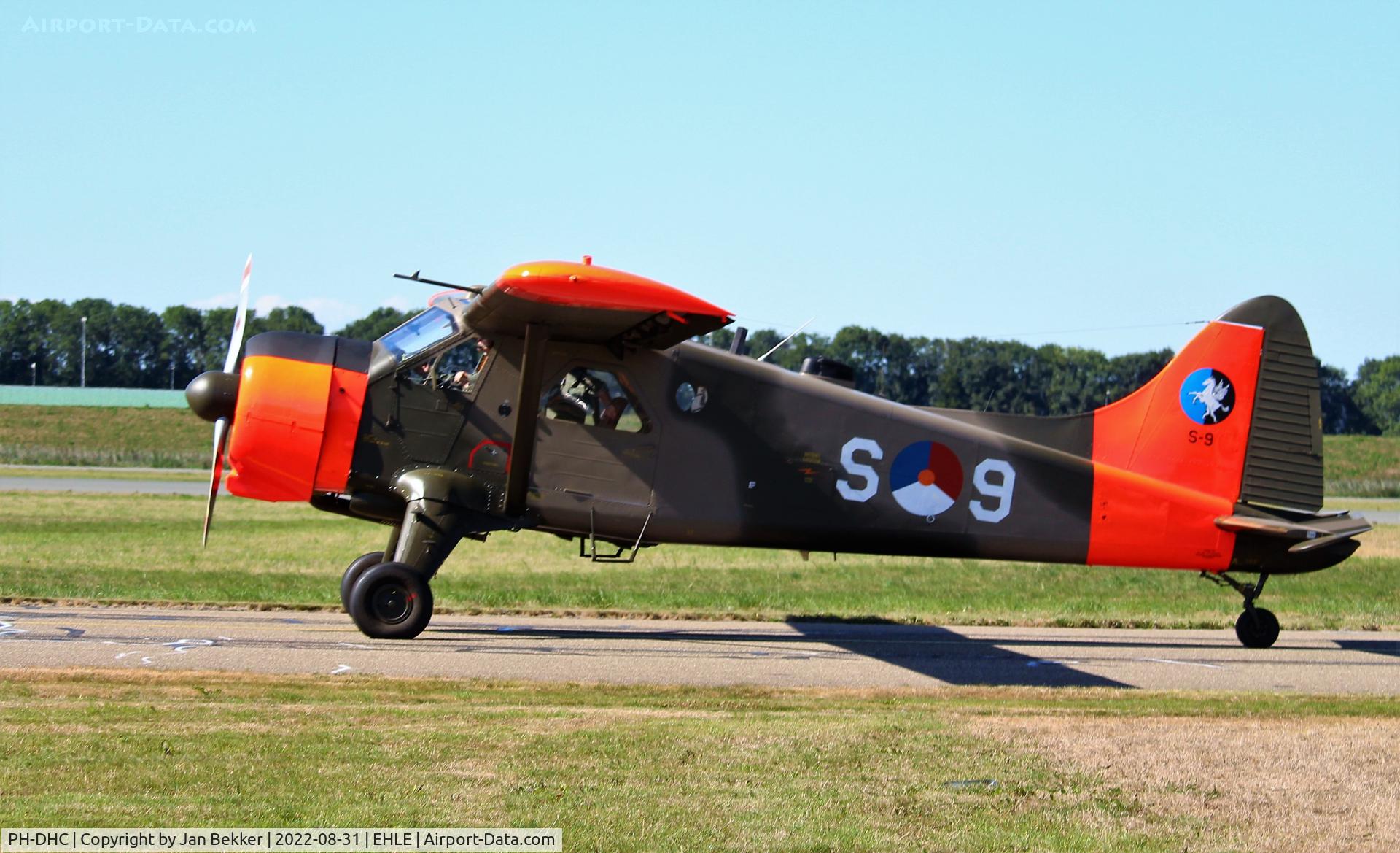 PH-DHC, 1955 De Havilland Canada U-6A Beaver C/N 965/1623, Lelystad Airport