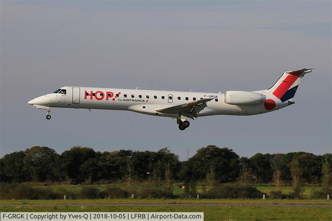 F-GRGK, 2000 Embraer EMB-145EU (ERJ-145EU) C/N 145324, Embraer EMB-145EU, On final rwy 25L, Brest-Bretagne airport (LFRB-BES)