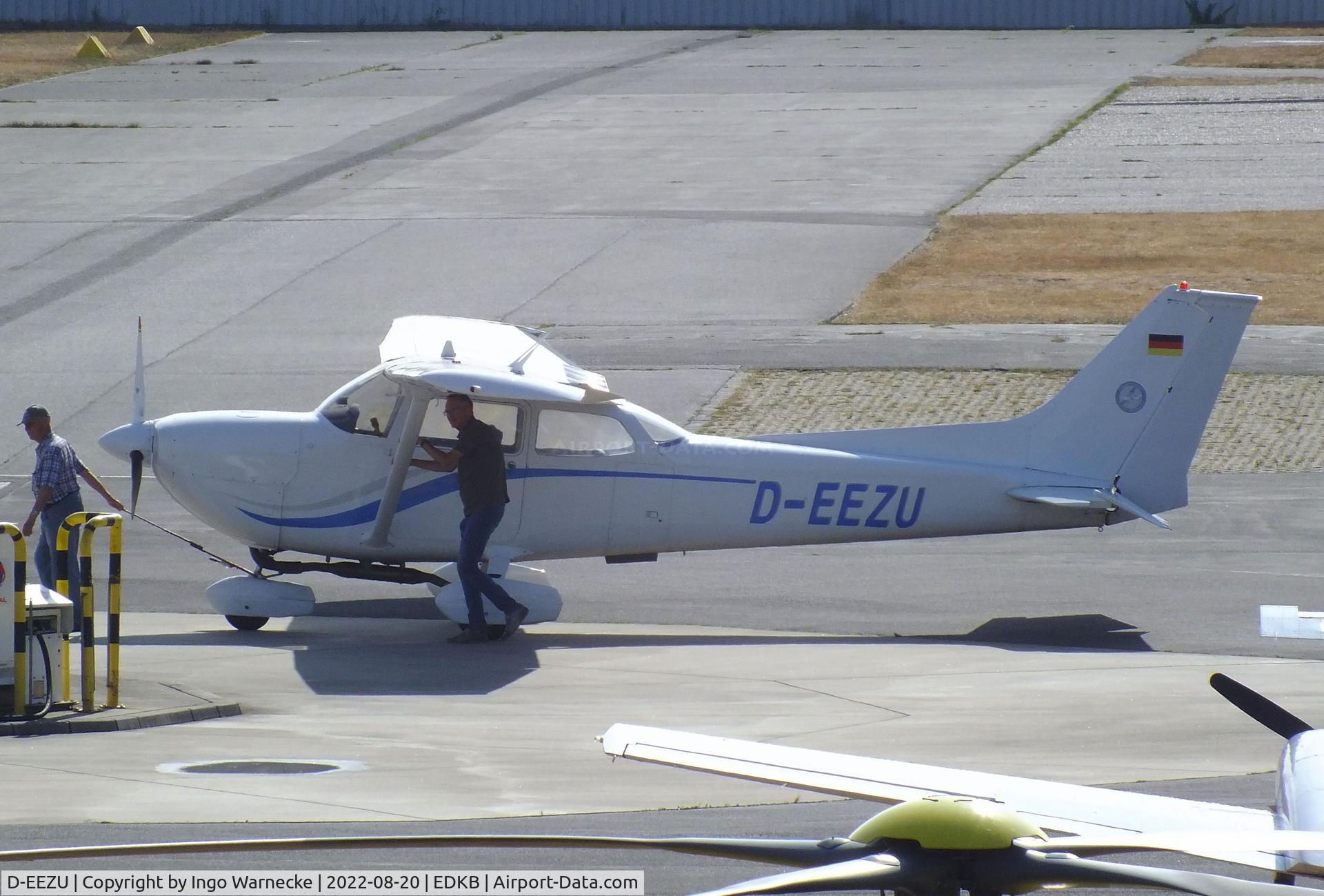D-EEZU, 1972 Reims FR172H Rocket C/N 0310, Cessna (Reims) FR172H Rocket at Bonn-Hangelar airfield during the Grumman Fly-in 2022