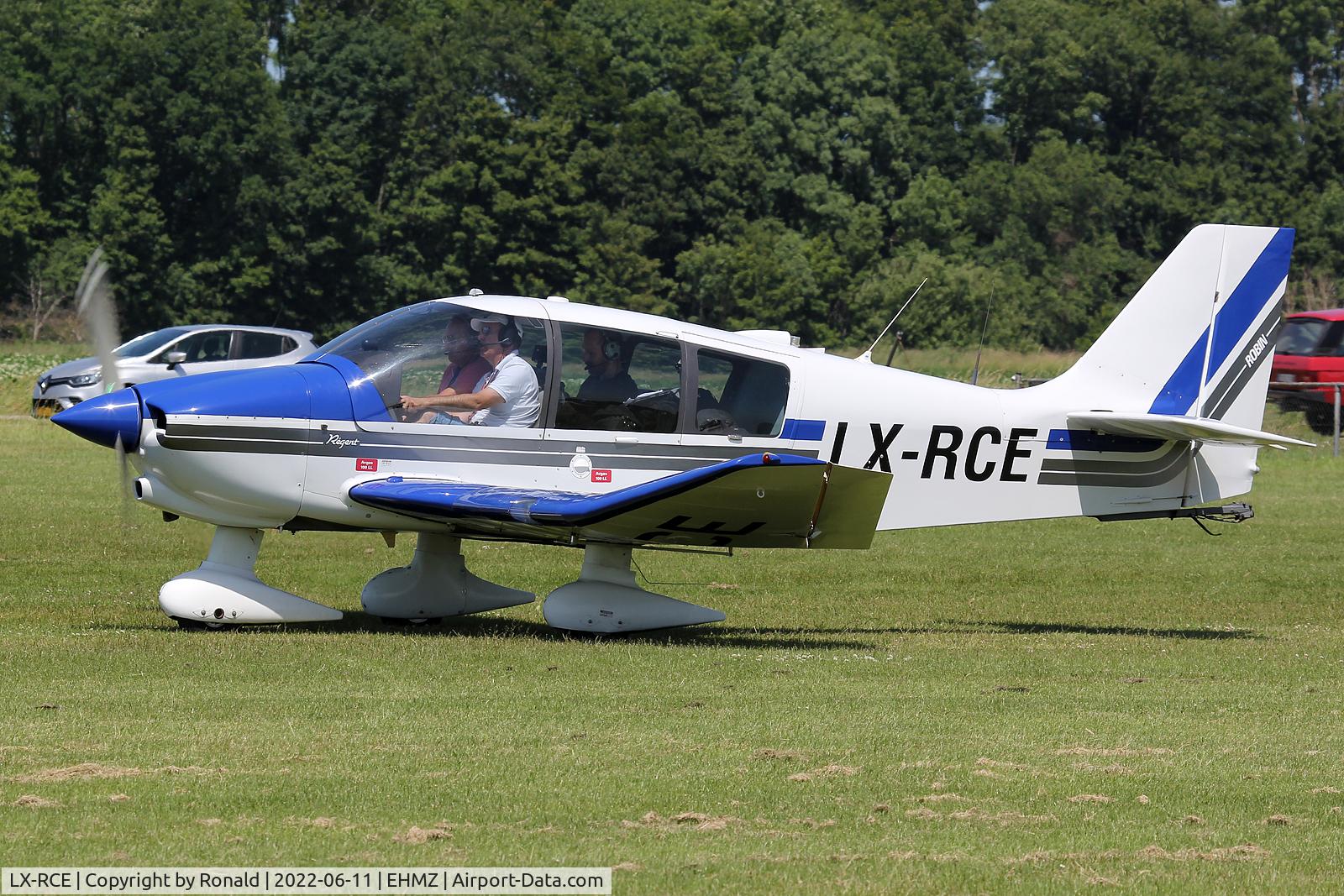 LX-RCE, Robin DR-400-180 Regent Regent C/N 2313, at ehmz