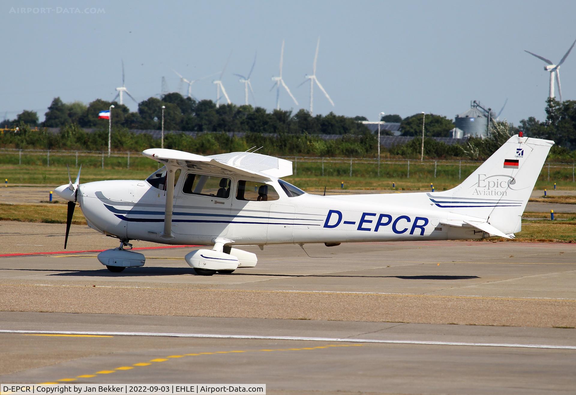D-EPCR, 2003 Cessna 172S Skyhawk SP C/N 172S9484, Lelystad Airport
