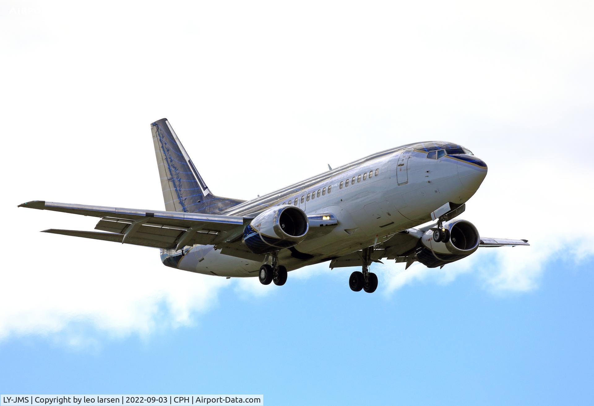 LY-JMS, 1992 Boeing 737-522 C/N 26680, Copenhagen 3.9.2022