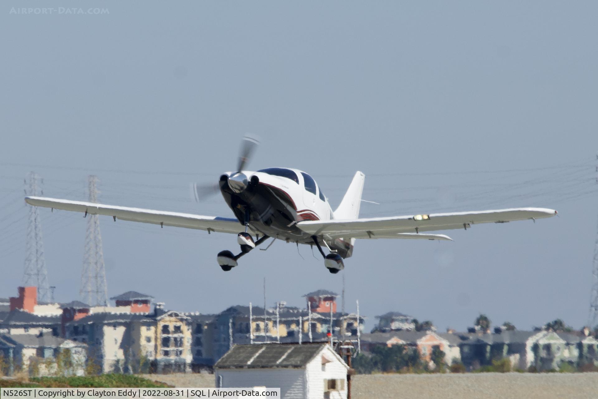 N526ST, 2007 Columbia Aircraft Mfg LC41-550FG C/N 41726, San Carlos Airport in California 2022.