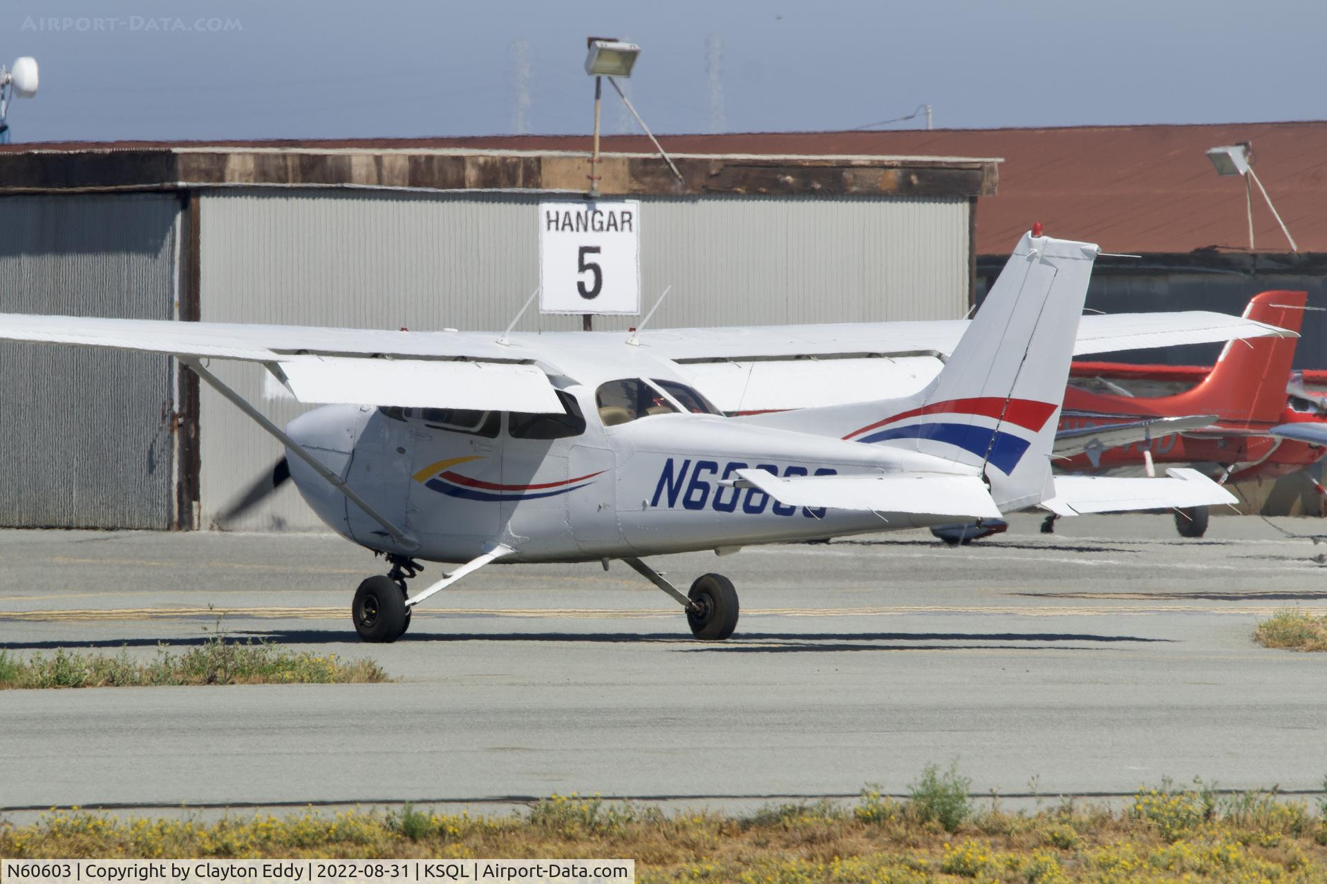 N60603, 2006 Cessna 172S C/N 172S10277, San Carlos Airport in California 2022.