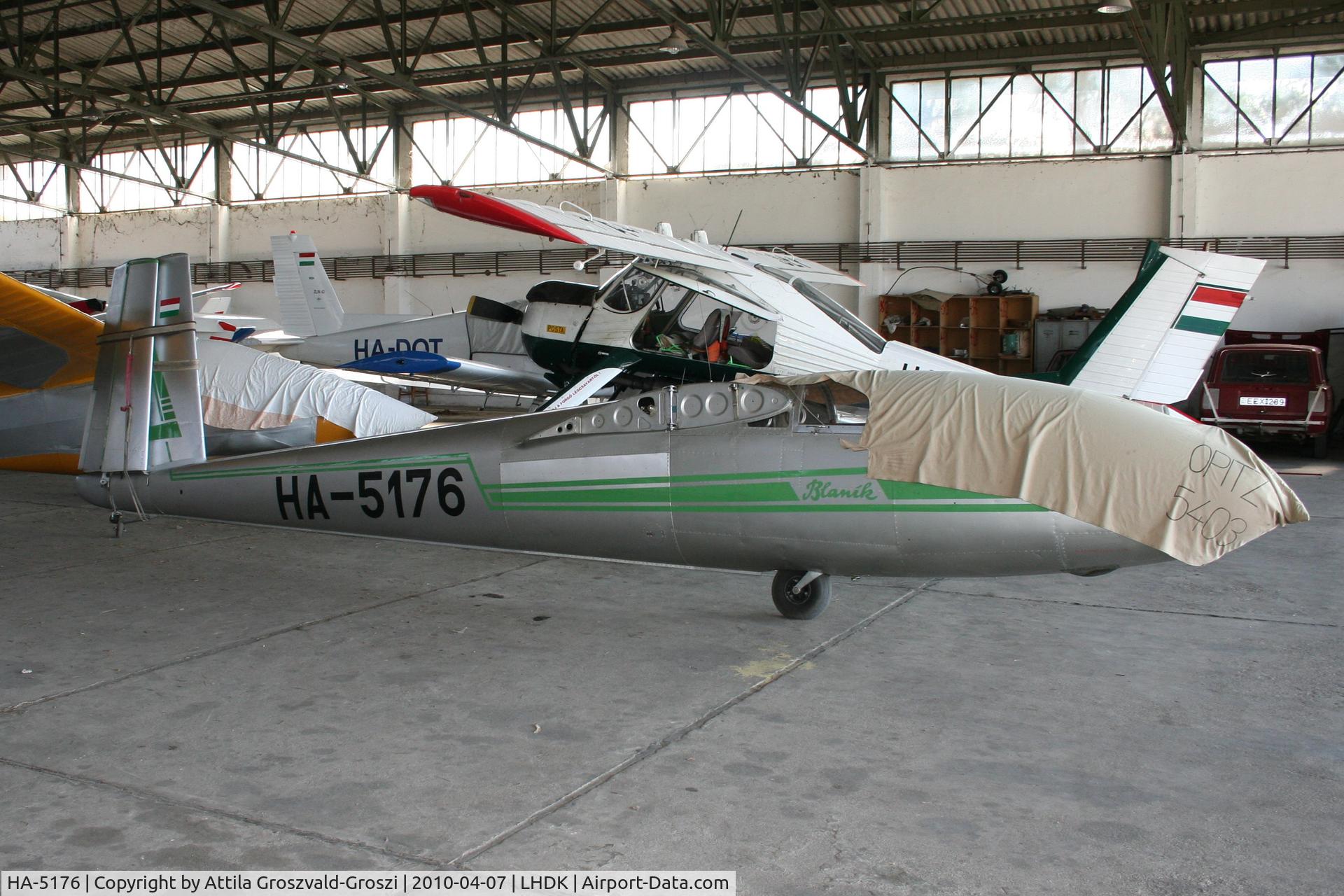 HA-5176, 1980 Let L-13 Blanik C/N 027360, LHDK - Dunakeszi Airport, Hungary