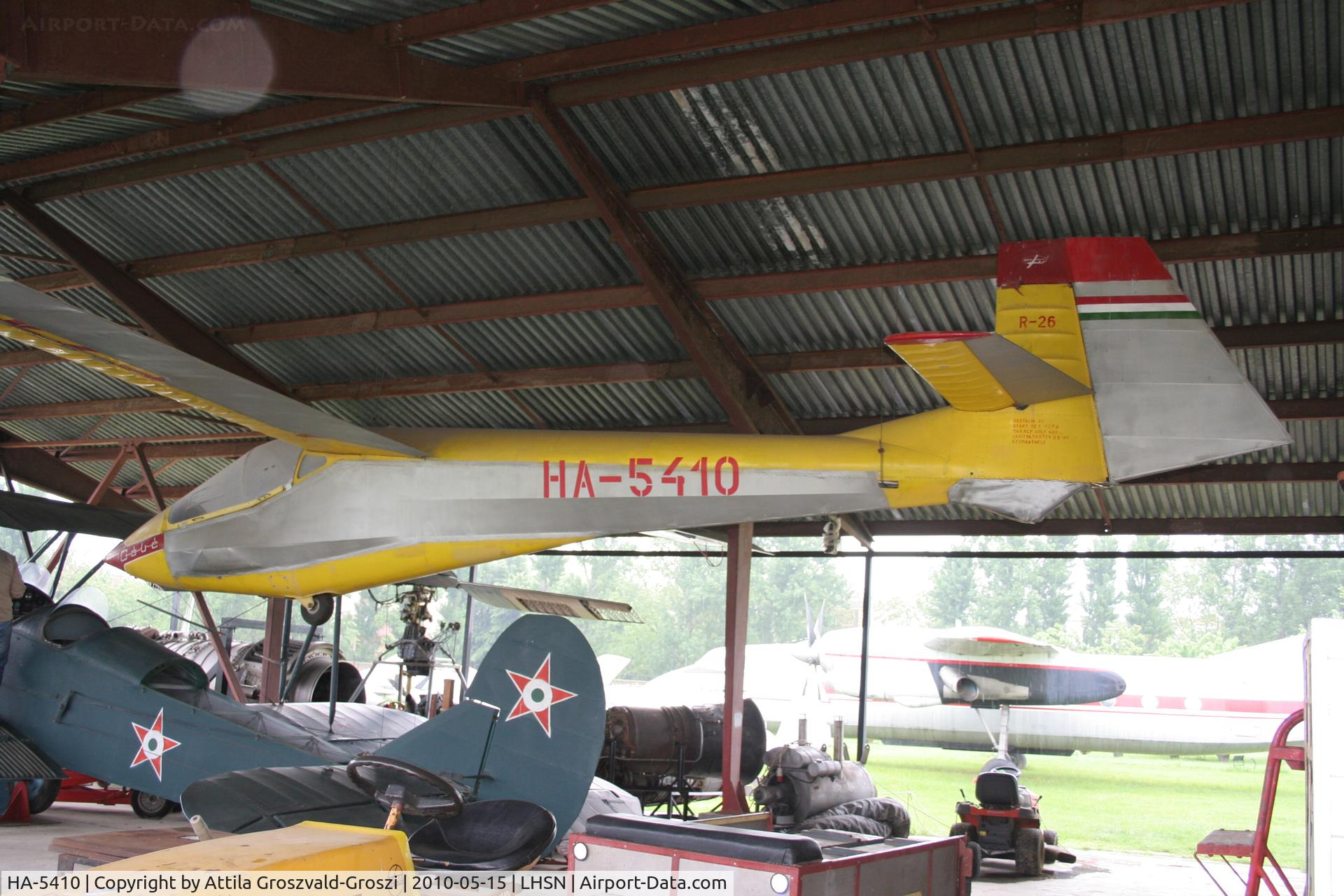HA-5410, 1966 Rubik R-26S Góbé C/N E-1279, LHSN - Szolnok-Szandaszölös Airplane Museum, Hungary