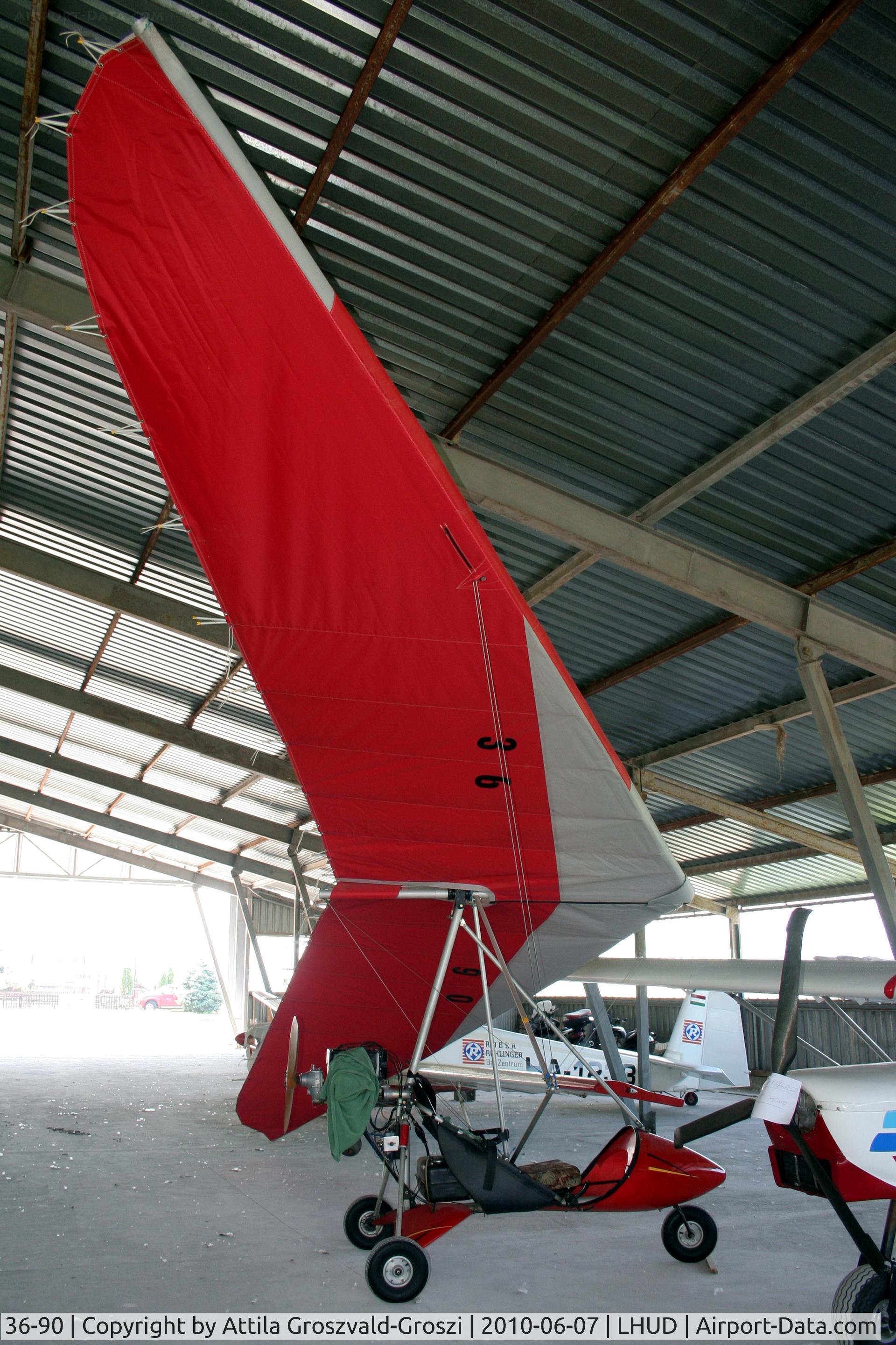 36-90, 2003 Bogdola János BB-02 Serpa C/N 2003/03, LHUD - Szeged Airport, Hungary
