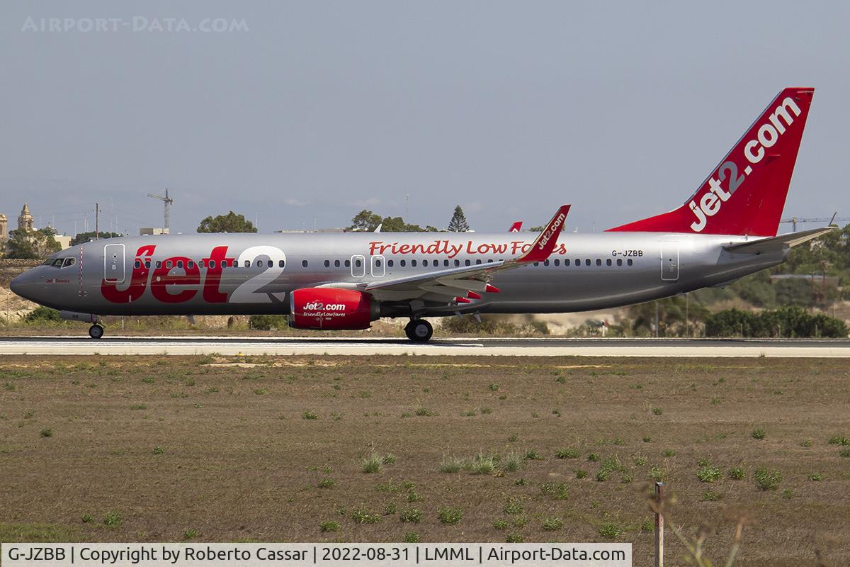 G-JZBB, 2017 Boeing 737-8MG C/N 63158, Runway 31