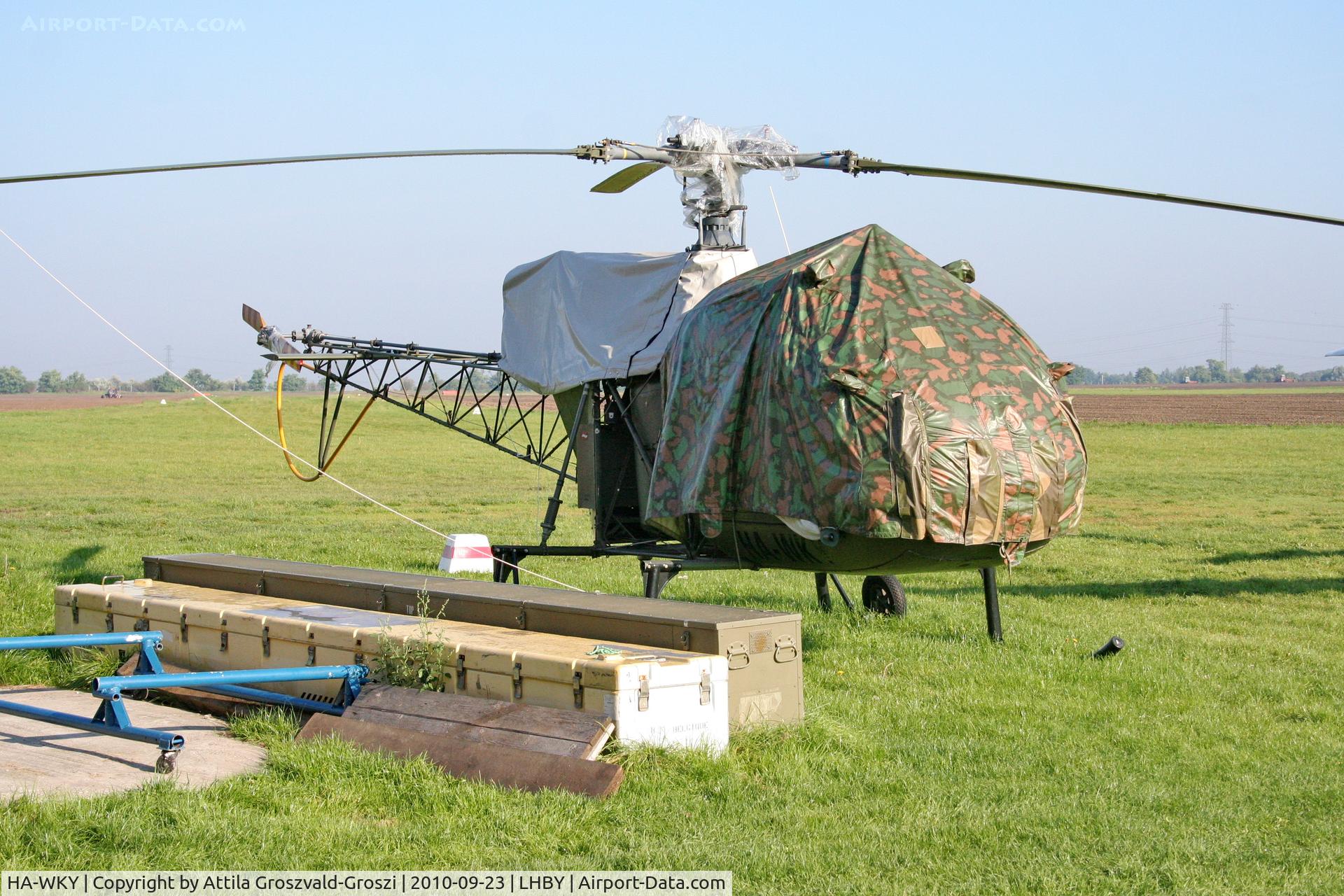 HA-WKY, 1970 Sud Aviation SA-318C Alouette II C/N 2068/C684, LHBY - Böny Airport, Hungary
