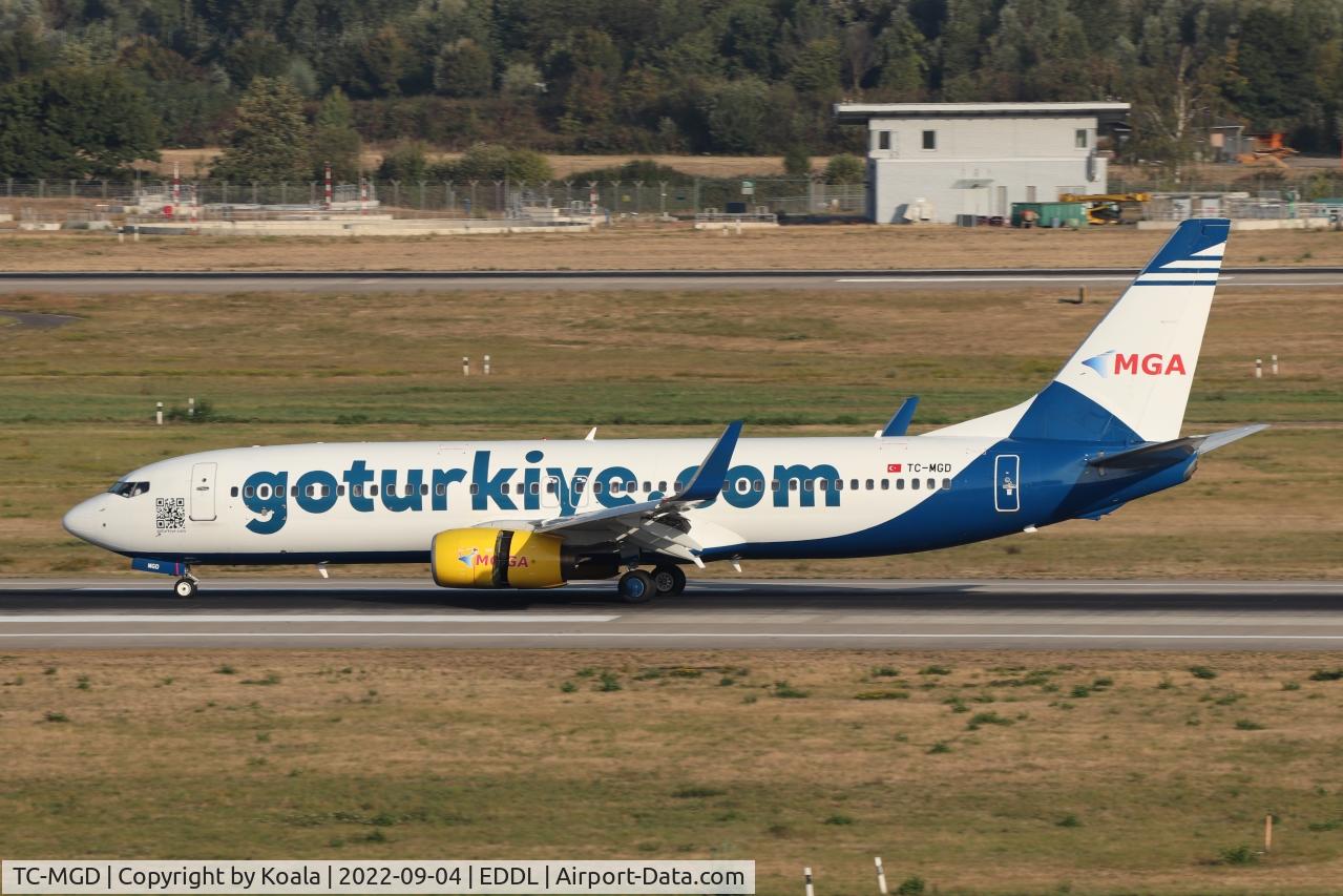 TC-MGD, 1999 Boeing 737-8K5 C/N 27984, Arrival from Antalya.
