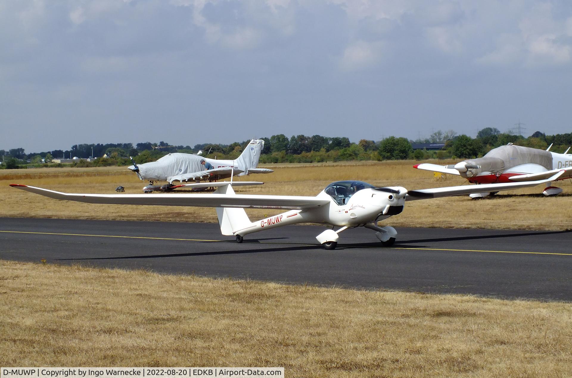 D-MUWP, Urban Air UFM-13 Lambada C/N 13/16, Urban Air UFM-13 Lambada at Bonn-Hangelar airfield during the Grumman Fly-in 2022