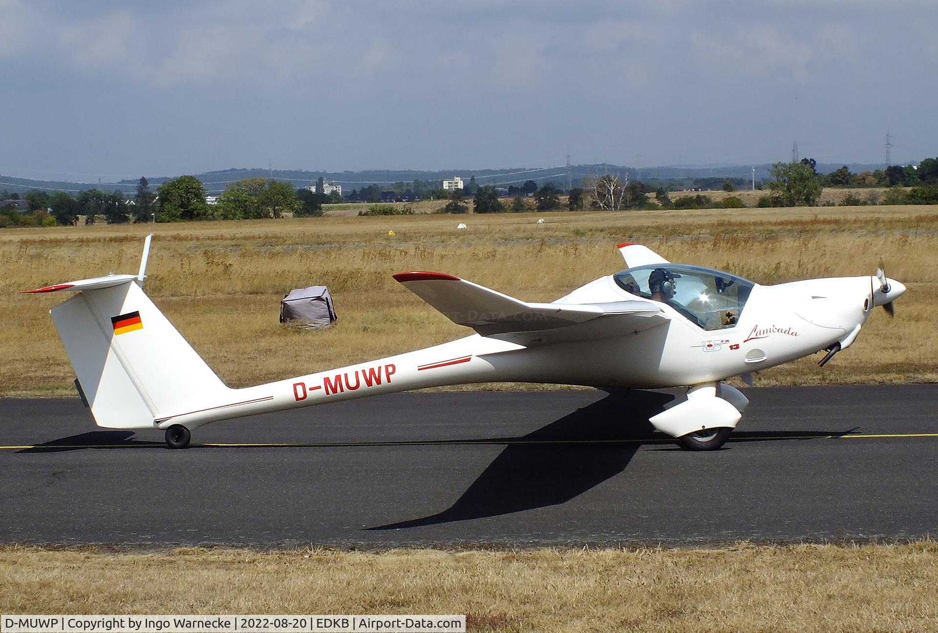D-MUWP, Urban Air UFM-13 Lambada C/N 13/16, Urban Air UFM-13 Lambada at Bonn-Hangelar airfield during the Grumman Fly-in 2022