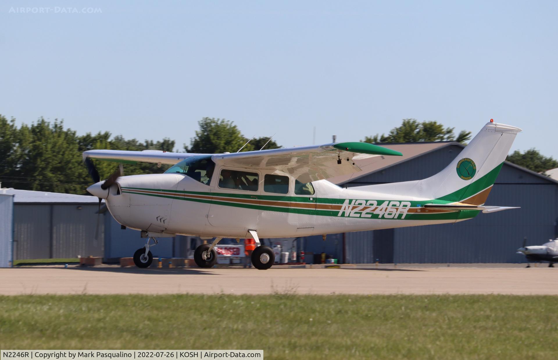 N2246R, 1968 Cessna T210J Turbo Centurion C/N T210-0396, Cessna T210J