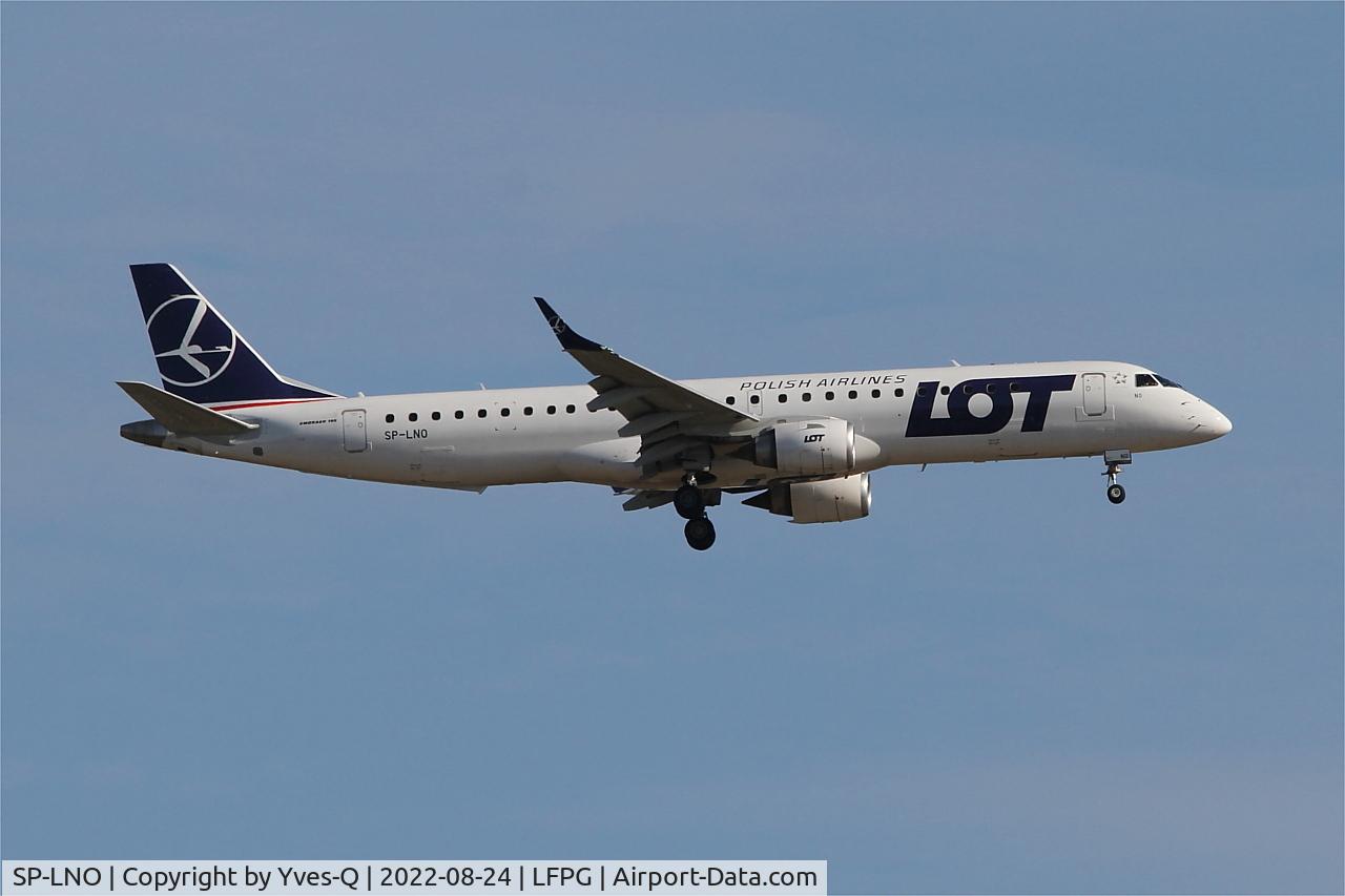 SP-LNO, 2007 Embraer 195LR (ERJ-190-200LR) C/N 19000084, Embraer 195LR, On final rwy 09L, Roissy Charles De Gaulle airport (LFPG-CDG)