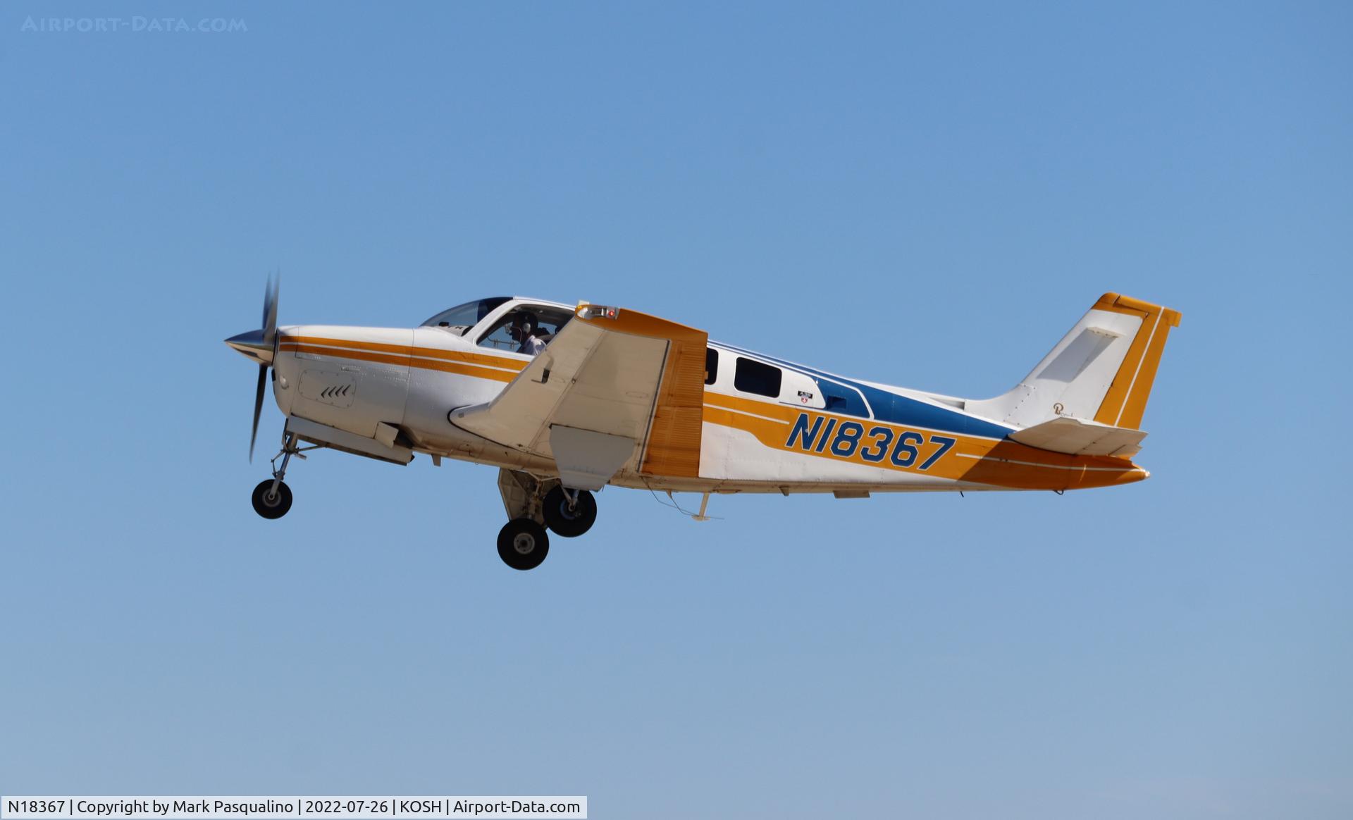 N18367, 1977 Beech A36 Bonanza 36 C/N E-1103, Beech A36