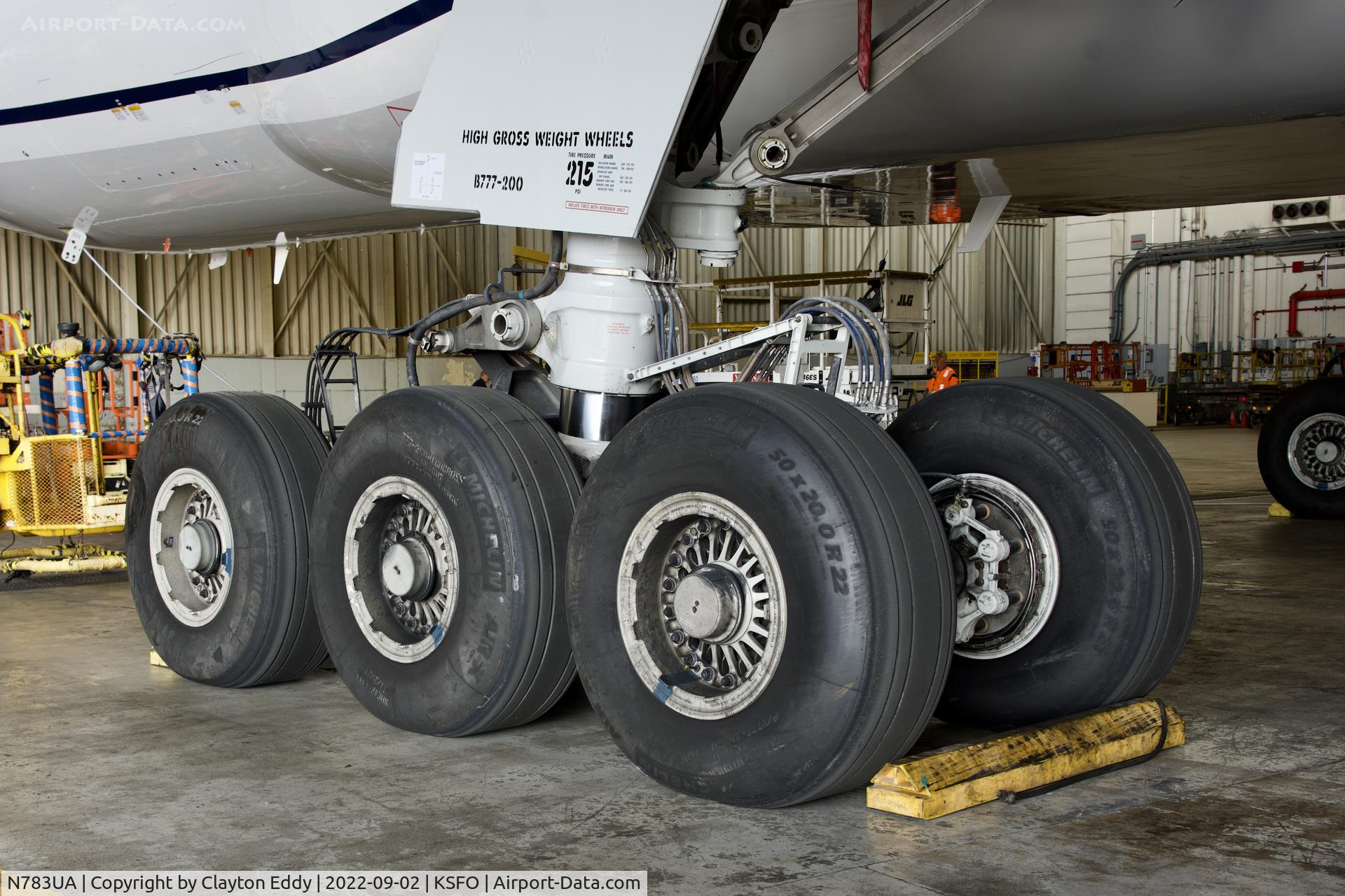 N783UA, 1997 Boeing 777-222/ER C/N 26950, SFO 2022.