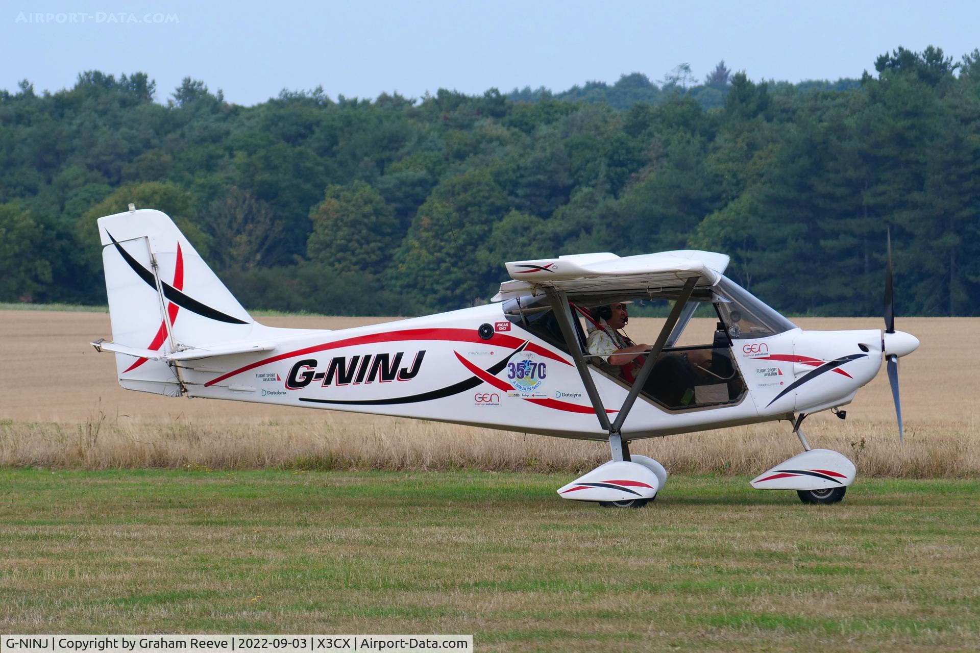 G-NINJ, 2014 Best Off Skyranger Nynja 912S(1) C/N BMAA/HB/653, Just landed at Northrepps.