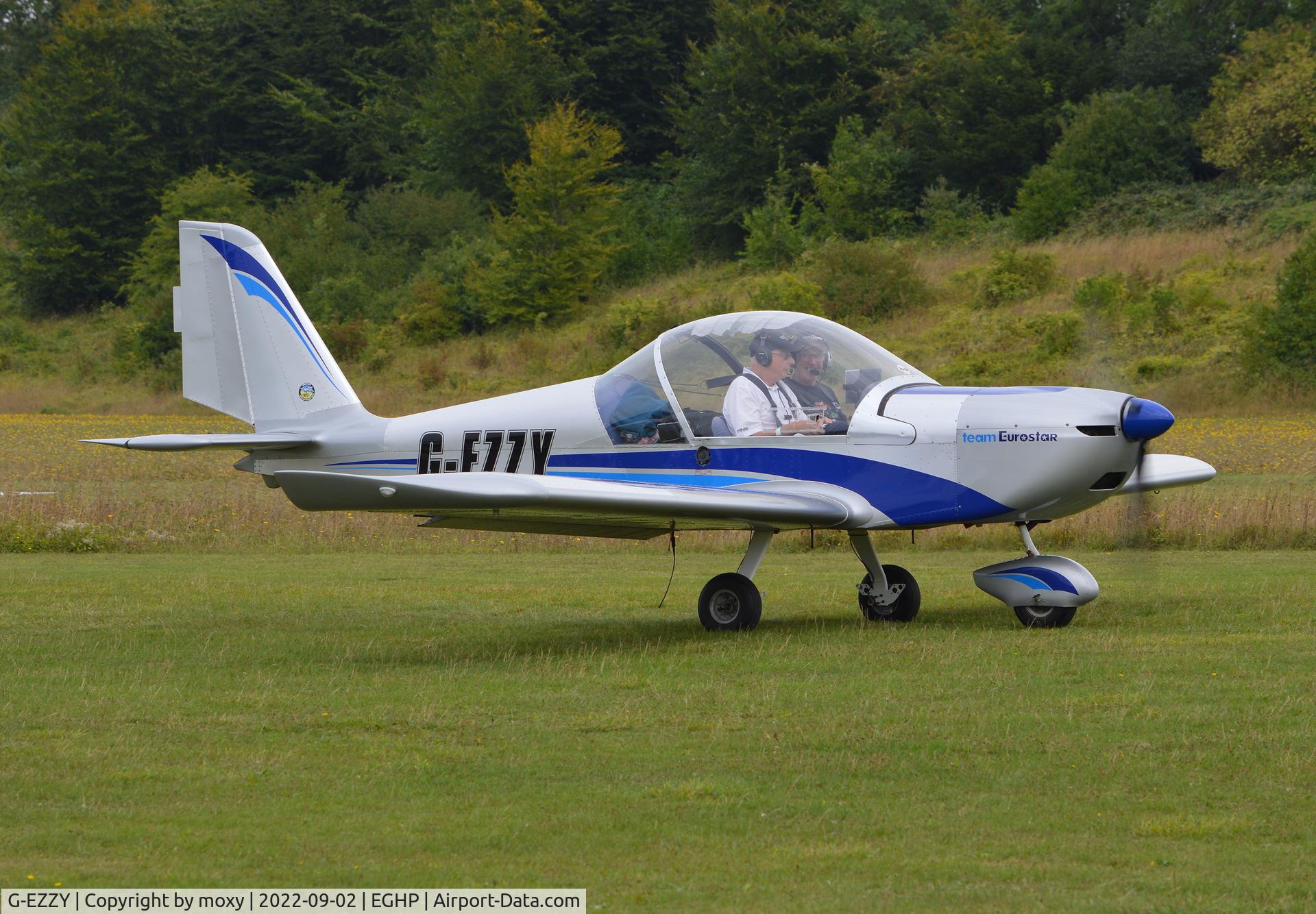 G-EZZY, 2007 Aerotechnik EV-97 Eurostar C/N PFA 315-14533, Aerotechnik EV-97 Eurostar at Popham.