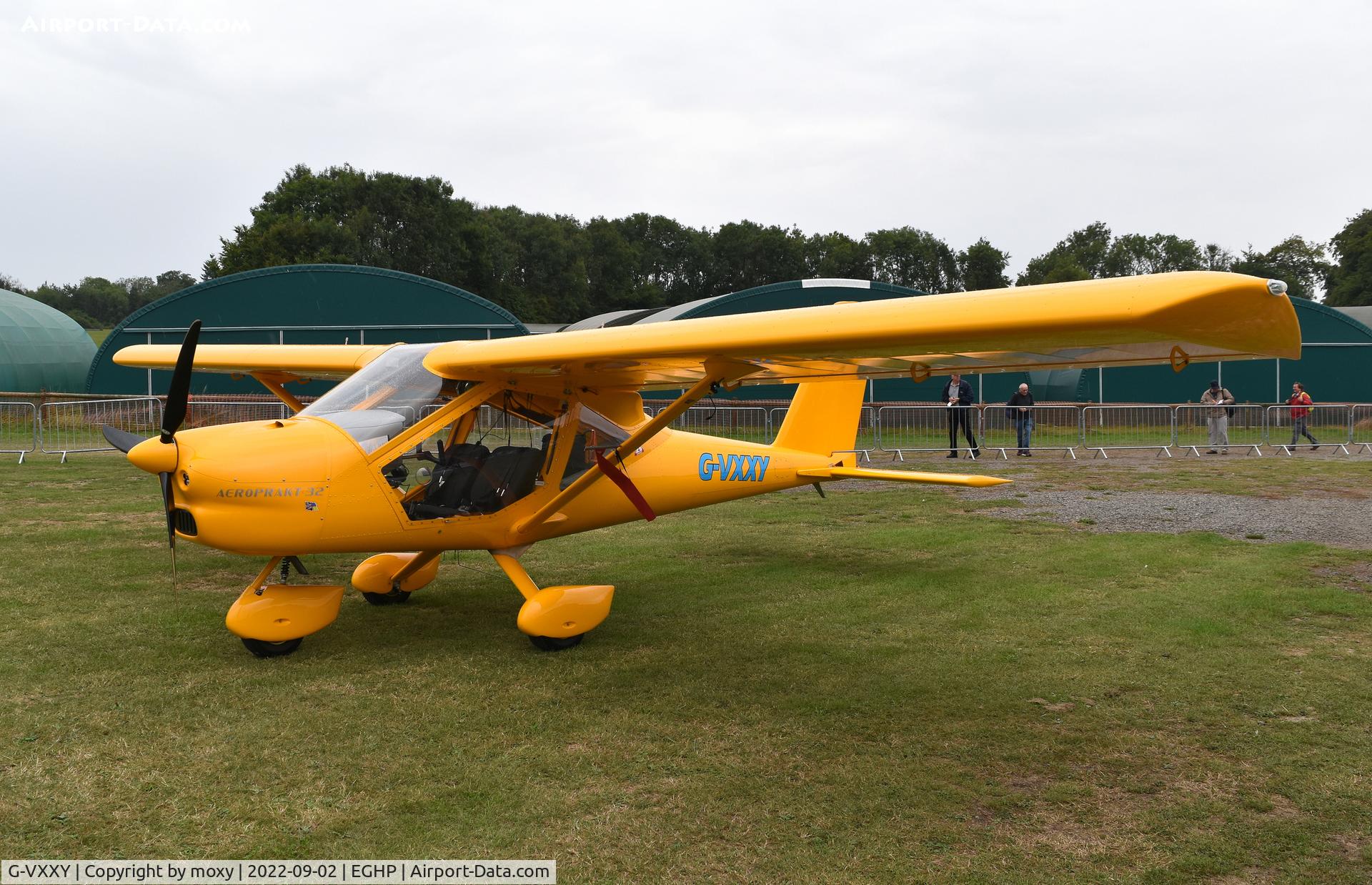 G-VXXY, 2020 Aeroprakt A32 Vixxen C/N LAA 411-15702, Aeroprakt A32 Vixxen at Popham.