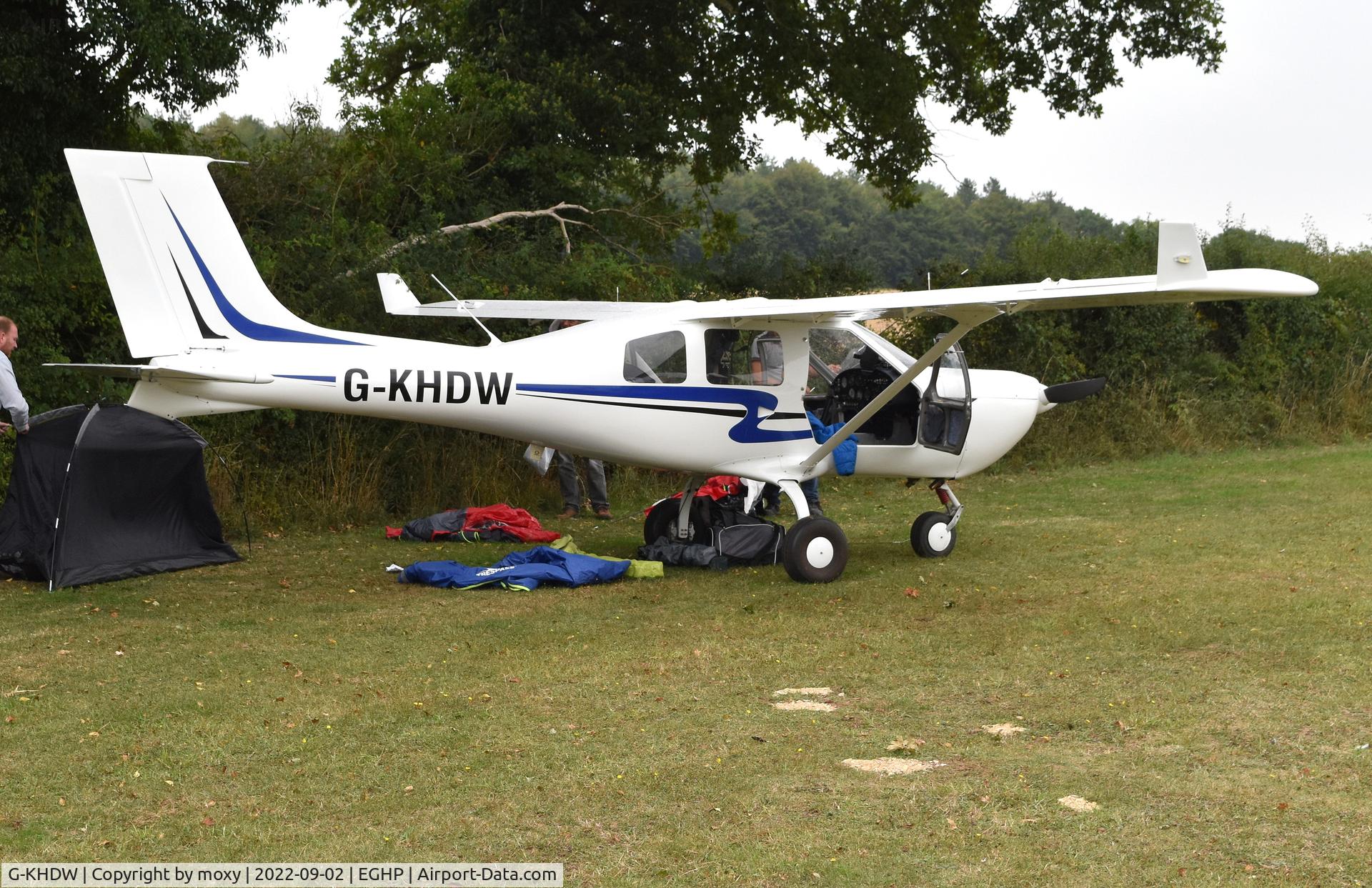 G-KHDW, 2004 Jabiru J400 C/N PFA 325-14055, Jabiru J400 at Popham.