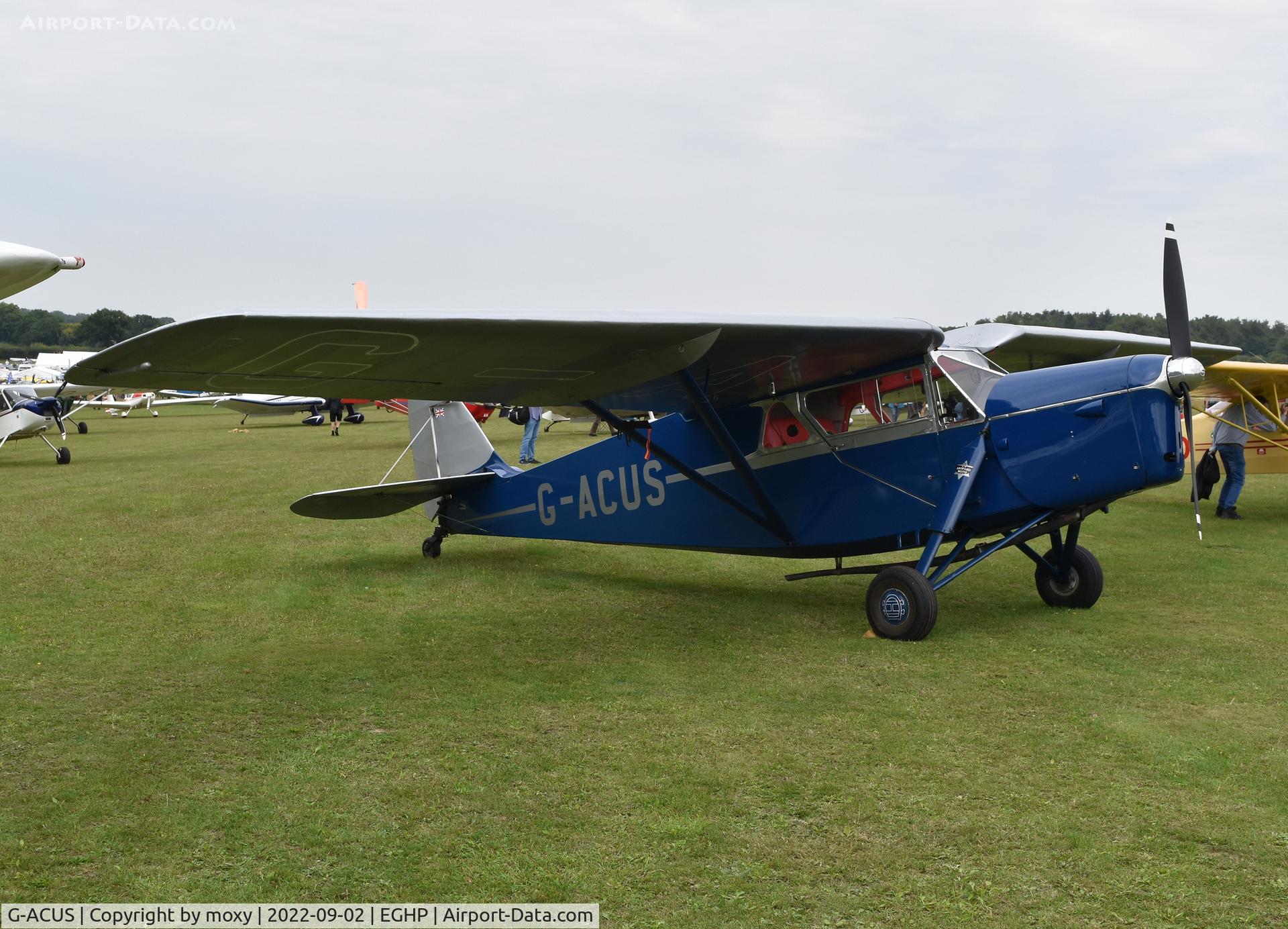 G-ACUS, 1934 De Havilland DH.85 Leopard Moth C/N 7082, De Havilland DH.85 Leopard Moth at Popham. Ex HB-OXA