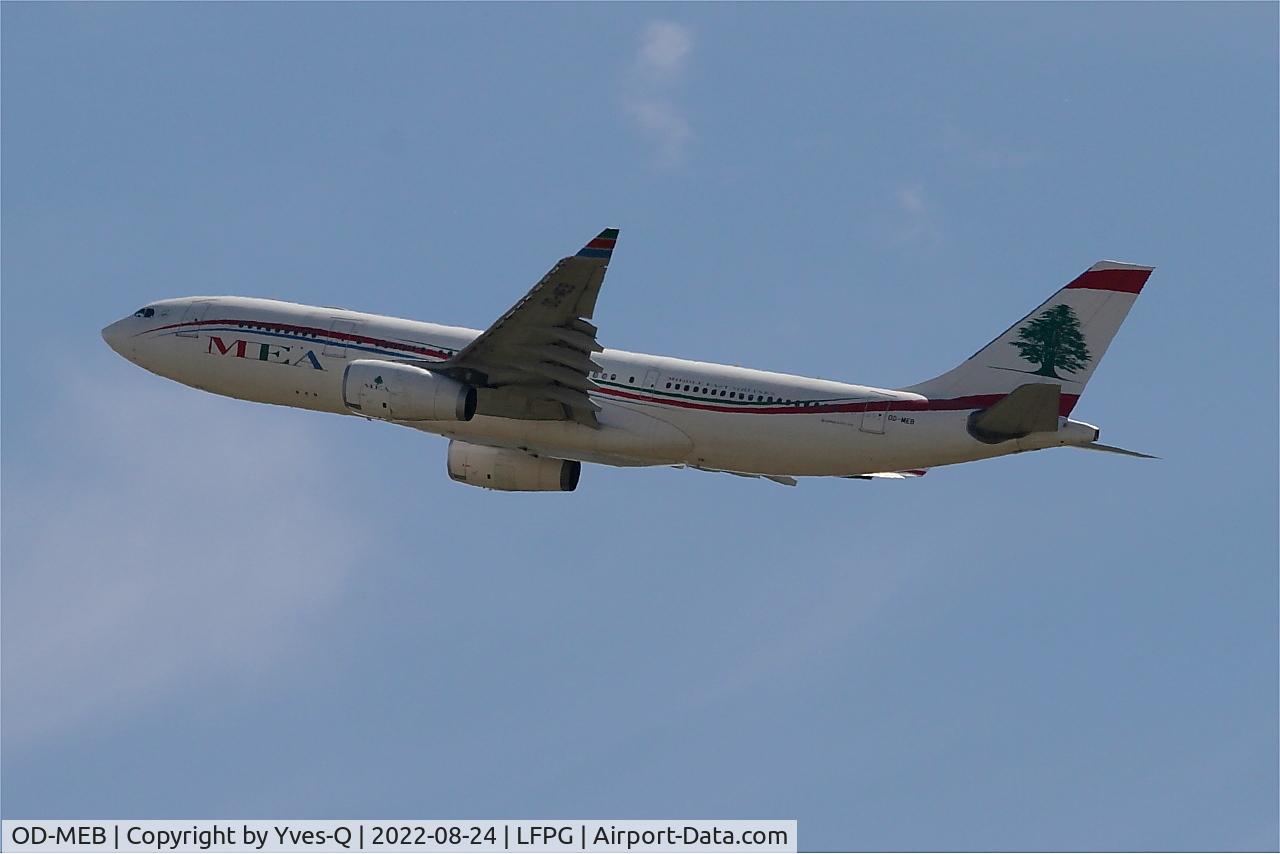OD-MEB, 2009 Airbus A330-243 C/N 998, Airbus A330-243, Take off rwy 08L, Roissy Charles De Gaulle airport (LFPG-CDG)