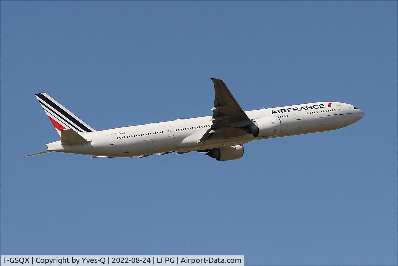 F-GSQX, 2007 Boeing 777-328/ER C/N 32963, Boeing 777-328ER, Climbing from rwy 09R, Roissy Charles De Gaulle airport (LFPG-CDG)
