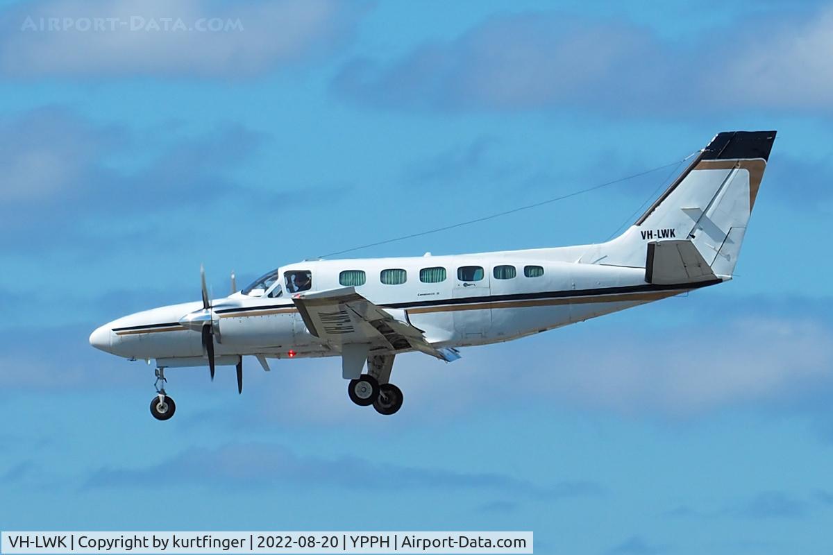 VH-LWK, 2008 Eurocopter EC-120B Colibri C/N 1553, Cessna Conquest 441 sn 44110088. Corsair Pty Ltd VH-LWK. rwy 03 YPPH 20 August 2022