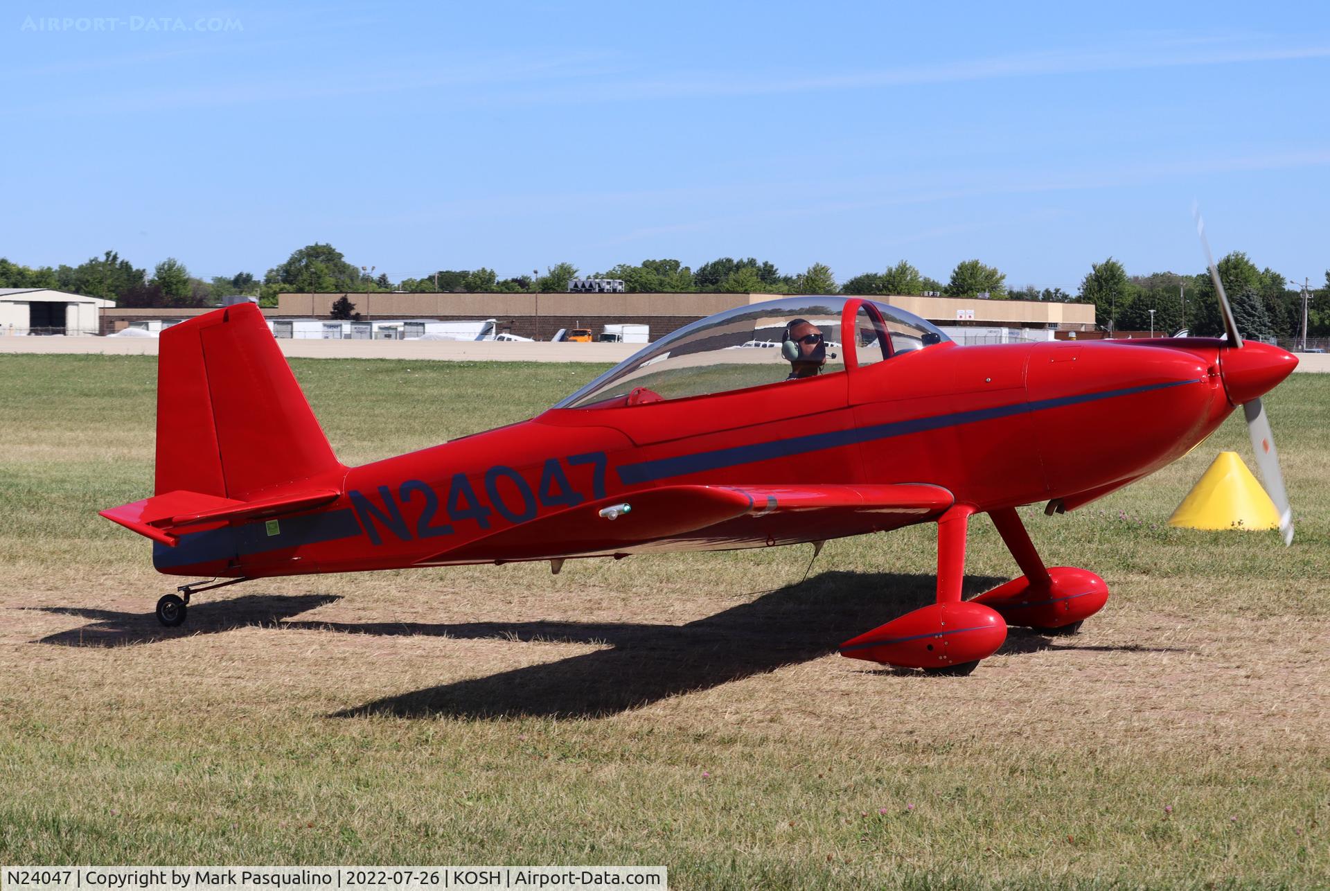 N24047, 2002 Vans RV-8 C/N 80387, Vans RV-8