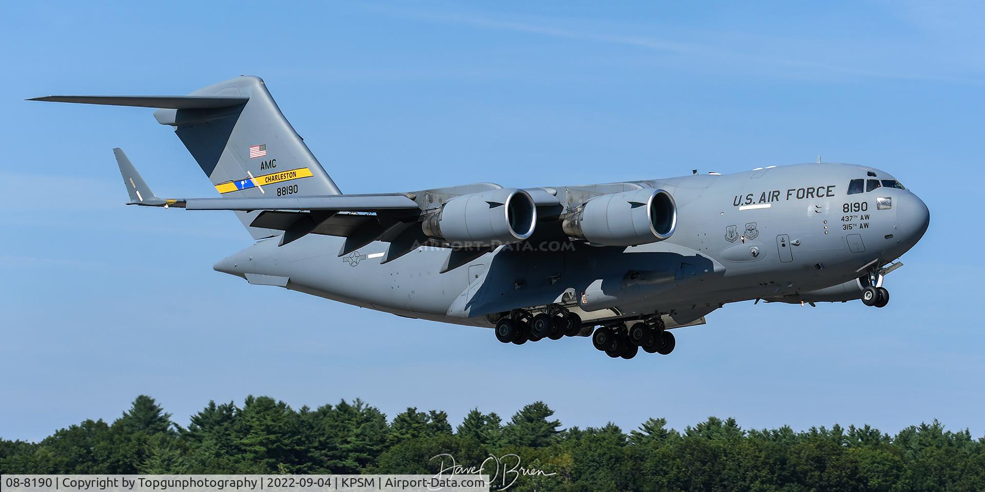 08-8190, 2008 Boeing C-17A Globemaster III C/N P-190/F212, REACH234 landing RW16