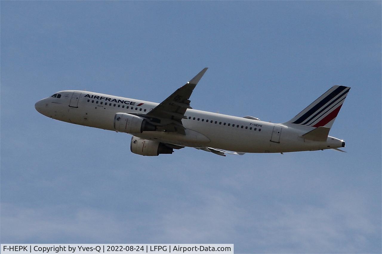 F-HEPK, 2018 Airbus A320-214 C/N 8127, Airbus A320-214, Take off rwy 08L, Roissy Charles De Gaulle airport (LFPG-CDG)