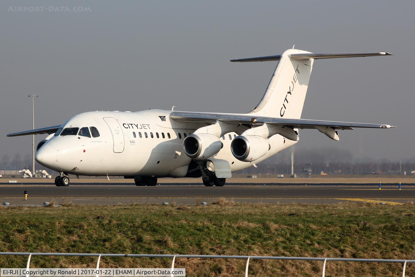 EI-RJI, 1999 British Aerospace Avro 146-RJ85A C/N E2346, at spl