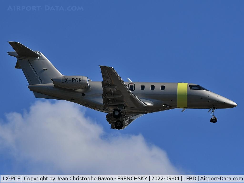 LX-PCF, 2020 Pilatus PC-24 C/N 179, JFA41R from London BQH landing unway 23