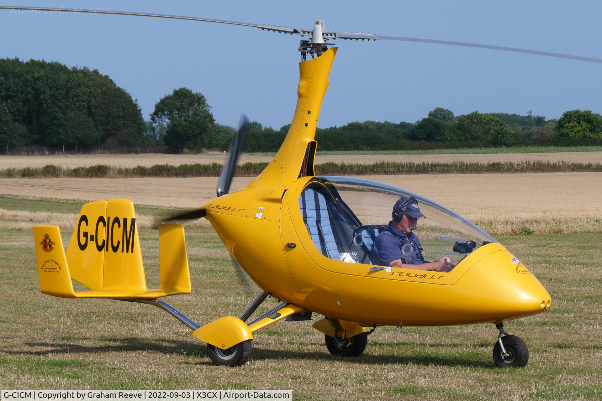 G-CICM, 2013 Rotorsport UK Calidus C/N RSUK/CALS/023, Just landed at Northrepps.