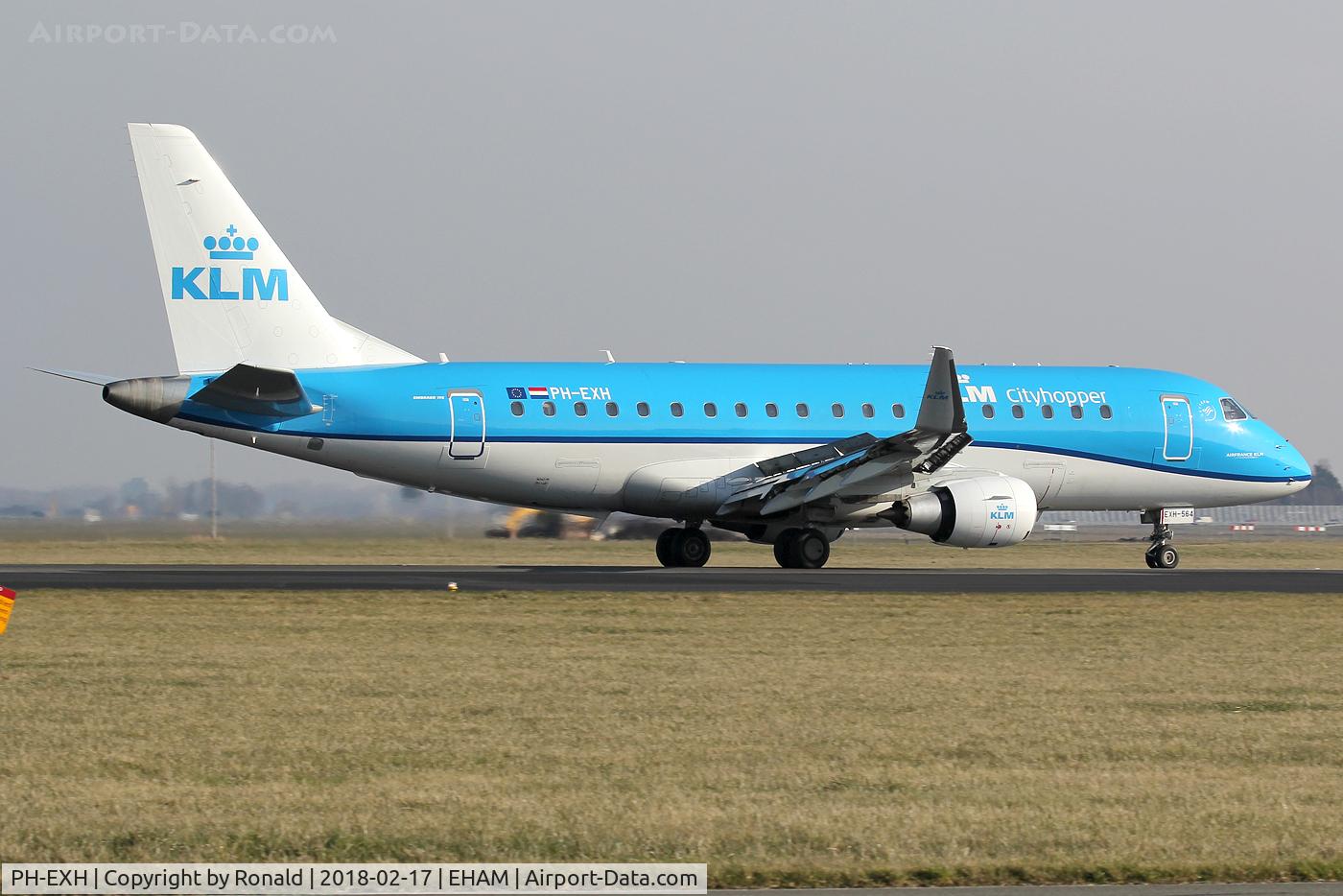PH-EXH, 2016 Embraer 175STD (ERJ-170-200) C/N 17000564, at spl