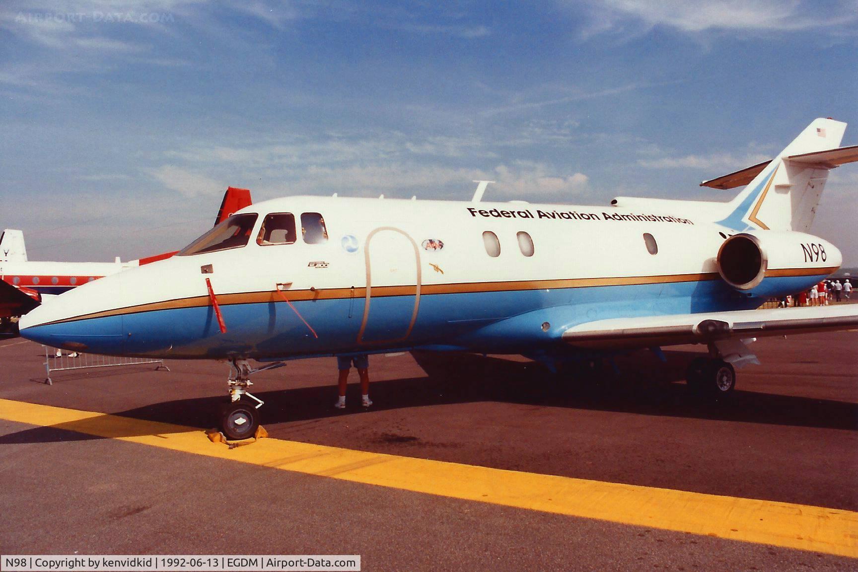 N98, 1989 British Aerospace BAe.125 Series 800A C/N 258156, At Boscombe Down, scanned from print.