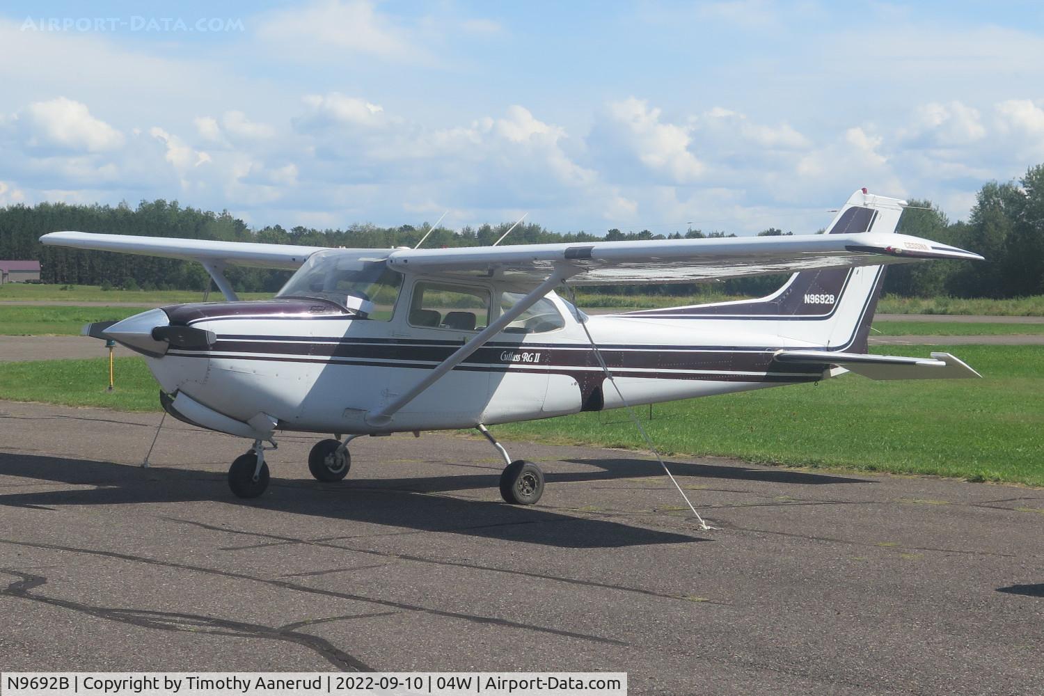 N9692B, Cessna 172RG Cutlass RG C/N 172RG0971, Cessna 172RG, c/n: 172RG0971