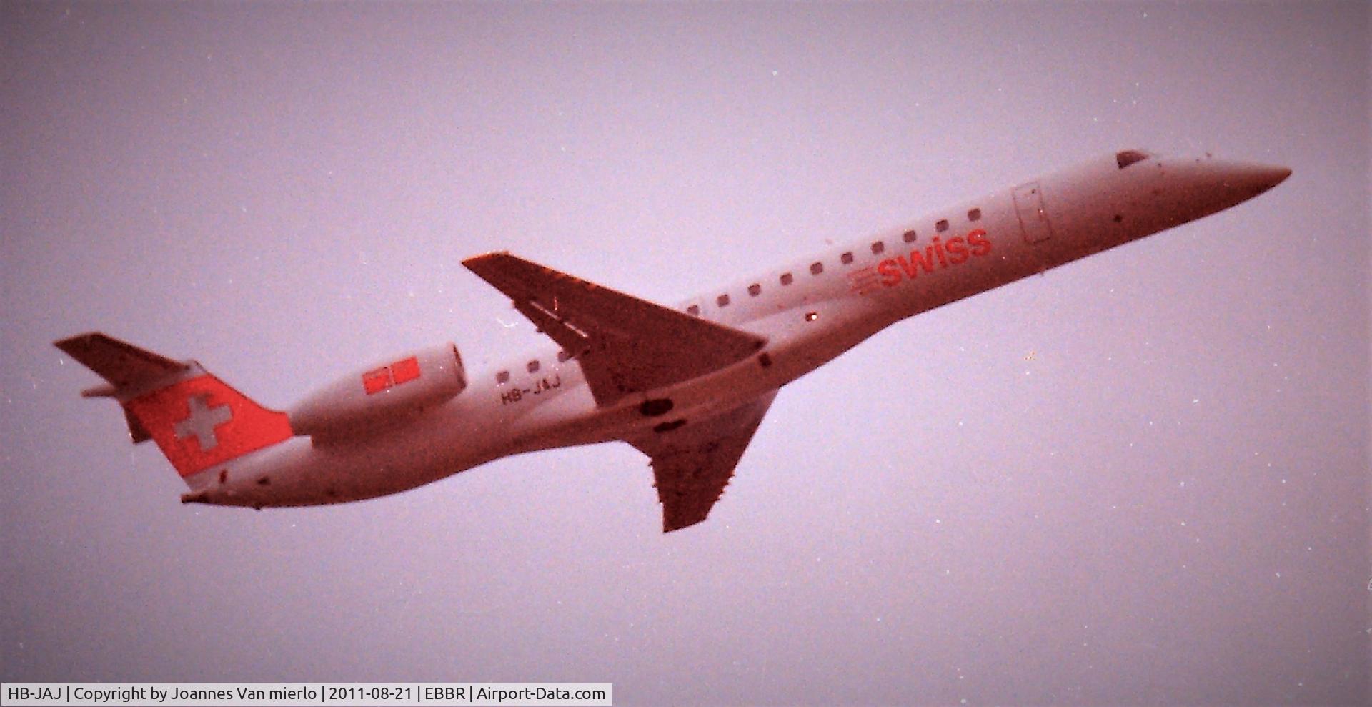 HB-JAJ, 2001 Embraer ERJ-145LU C/N 145382, T/O EBBR 25R